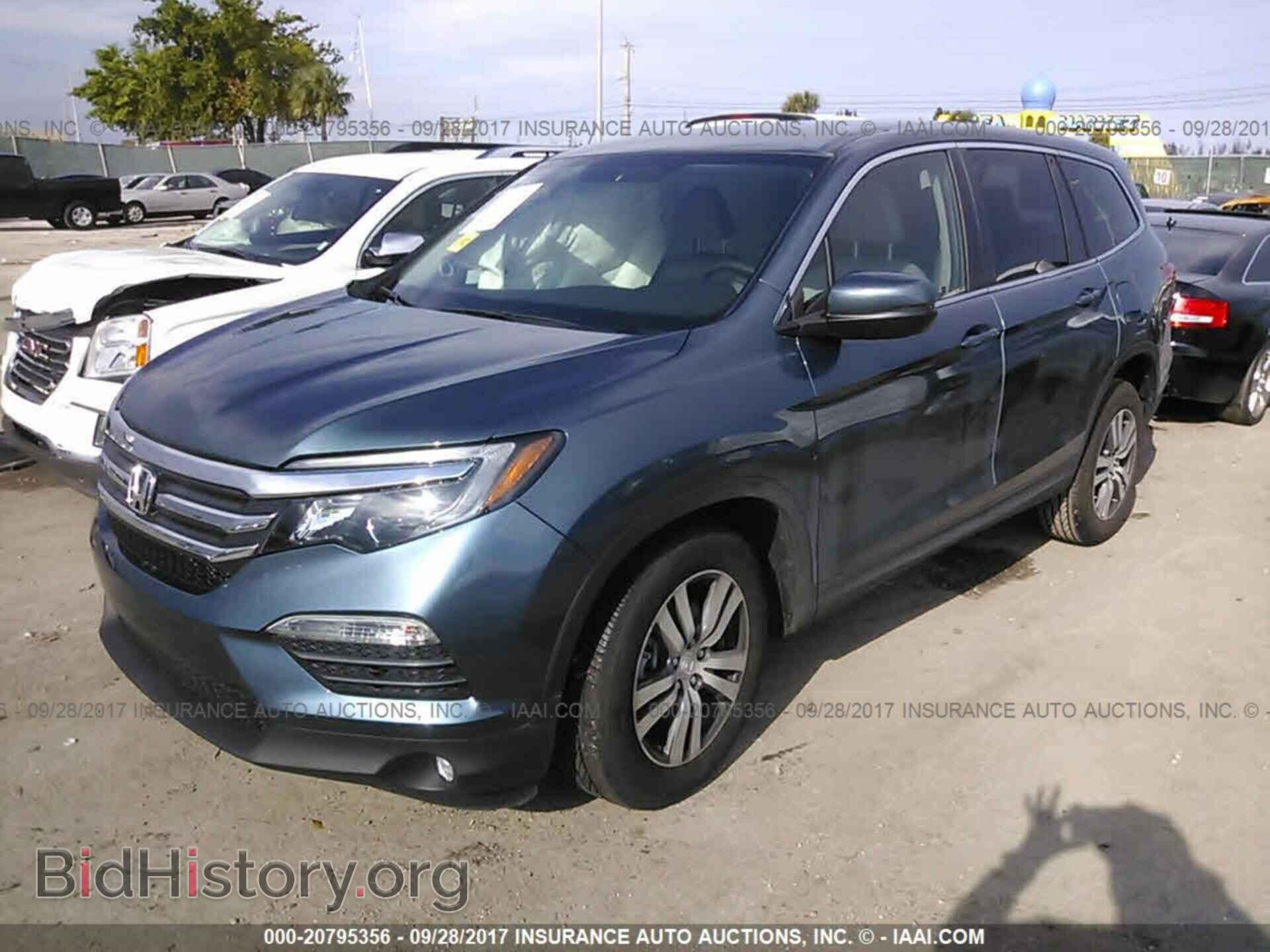 2017 Honda Pilot - VIN: 5FNYF5H39HB010956 - Фото 2