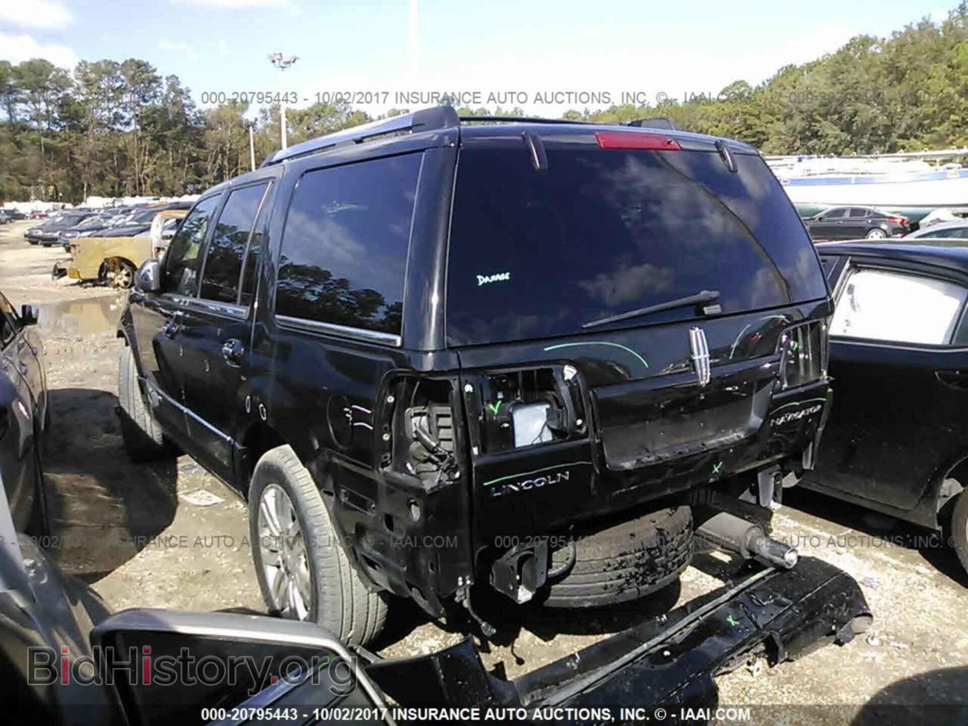 2012 Lincoln Navigator - VIN: 5LMJJ2J57CEL04191 - Фото 3