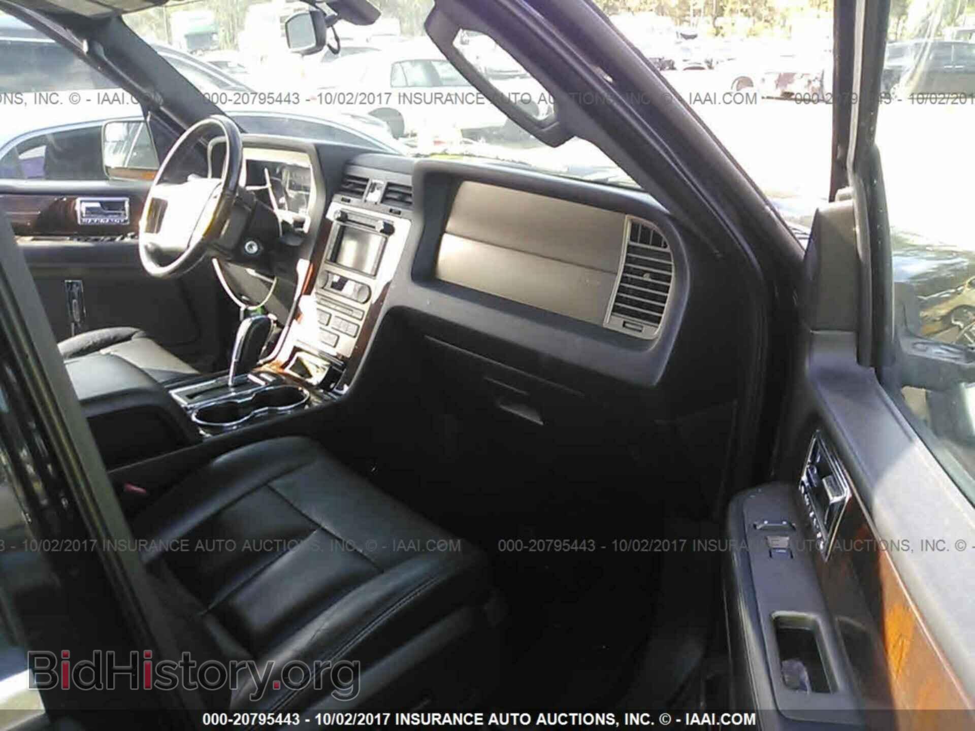 2012 Lincoln Navigator - VIN: 5LMJJ2J57CEL04191 - Фото 5