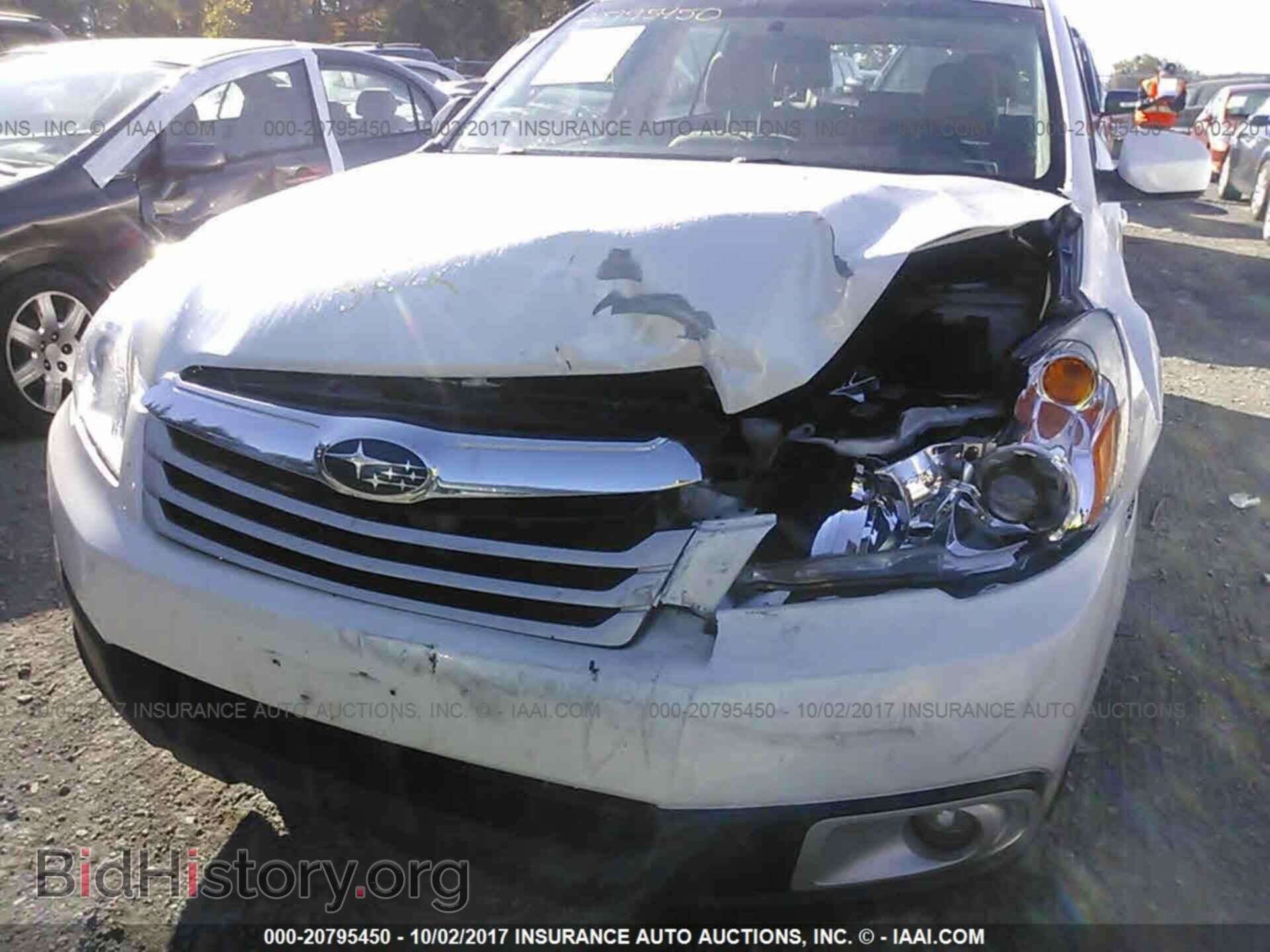 2012 Subaru Outback - VIN: 4S4BRBAC7C3239305 - Photo 6