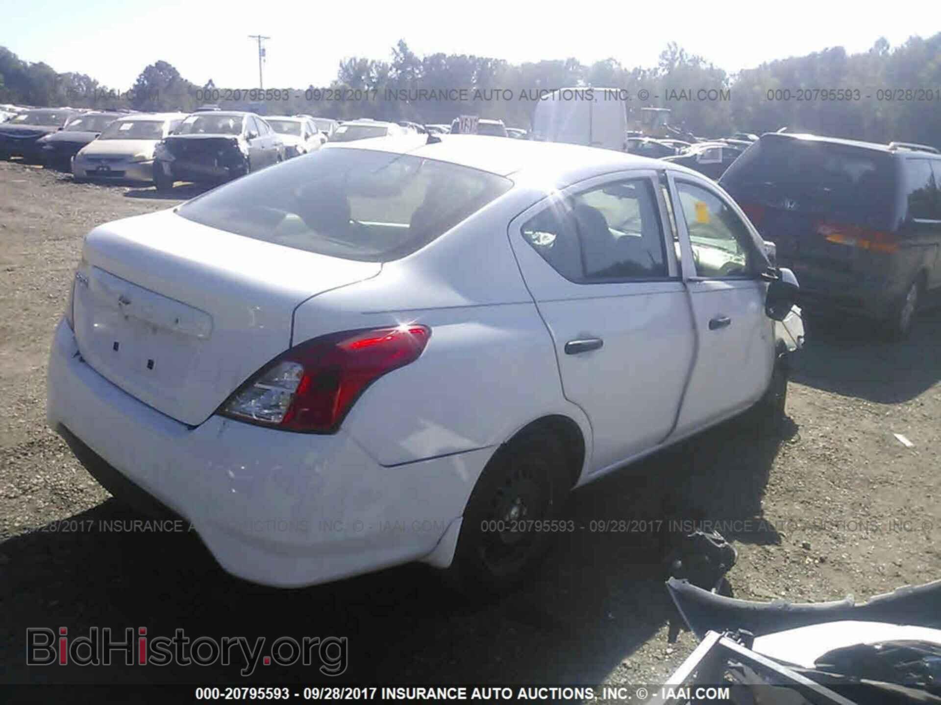 2016 Nissan Versa - VIN: 3N1CN7AP5GL833070 - Фото 4