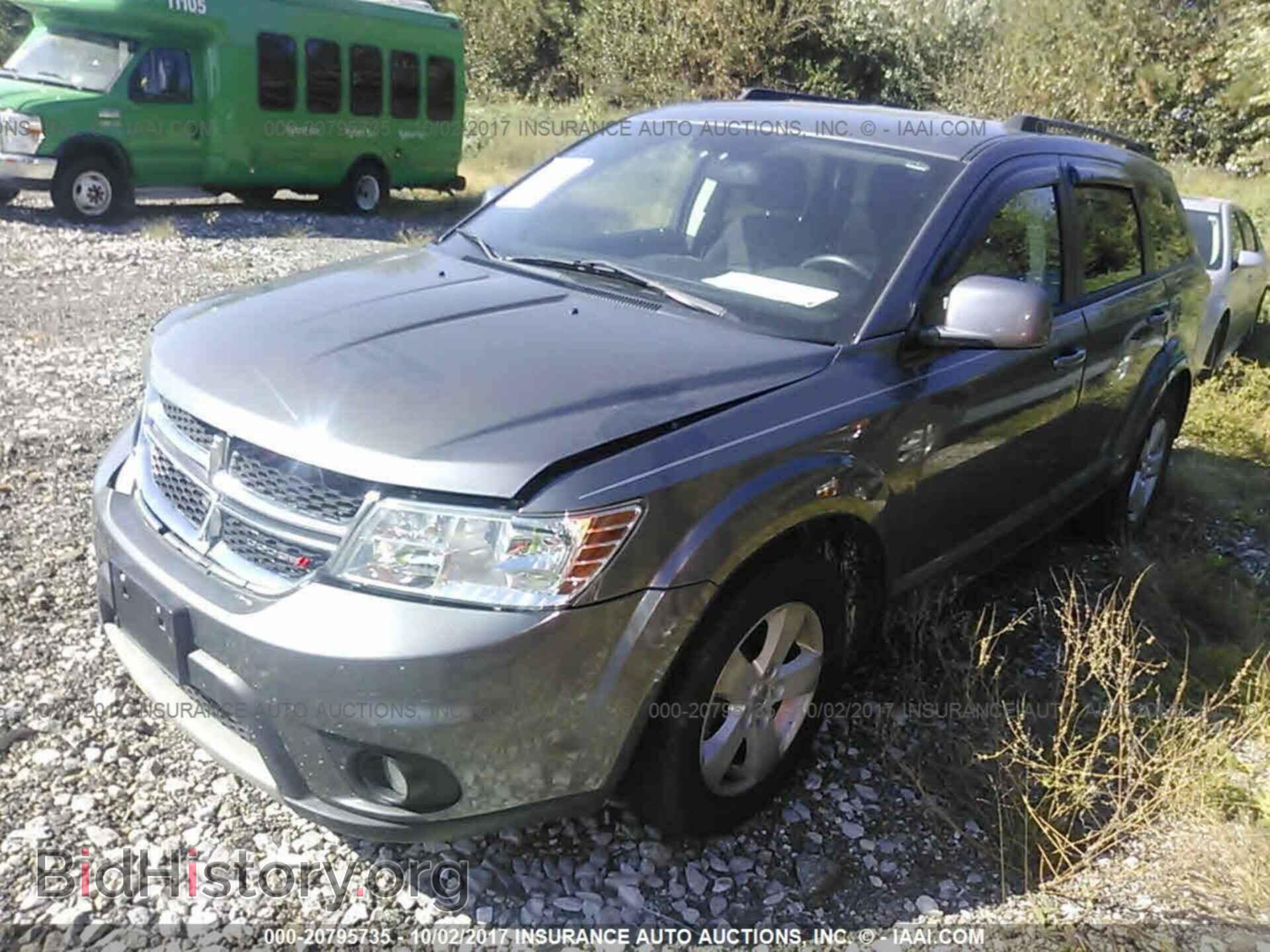 2012 Dodge Journey - VIN: 3C4PDCBG9CT358557 - Photo 2