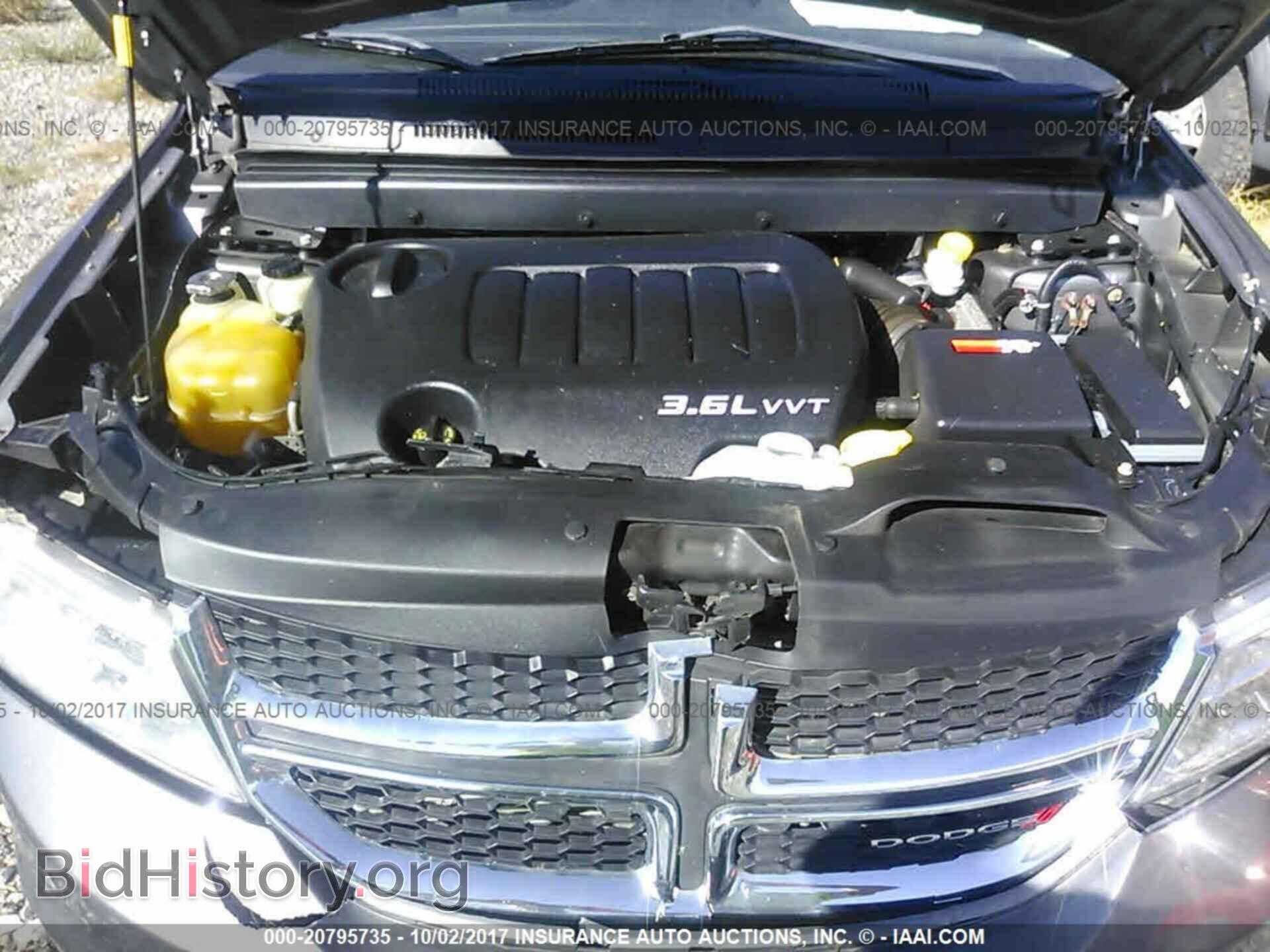 2012 Dodge Journey - VIN: 3C4PDCBG9CT358557 - Photo 10