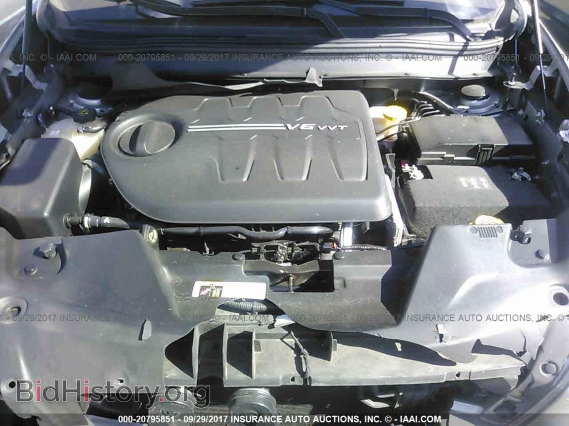 2015 Jeep Cherokee - VIN: 1C4PJLCS0FW732693 - Фото 10