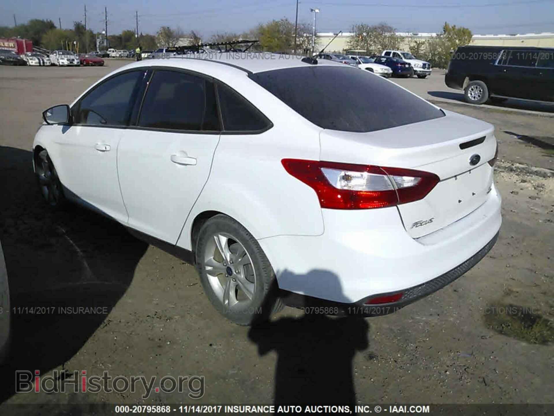 2013 Ford Focus - VIN: 1FADP3F27DL191045 - Фото 3