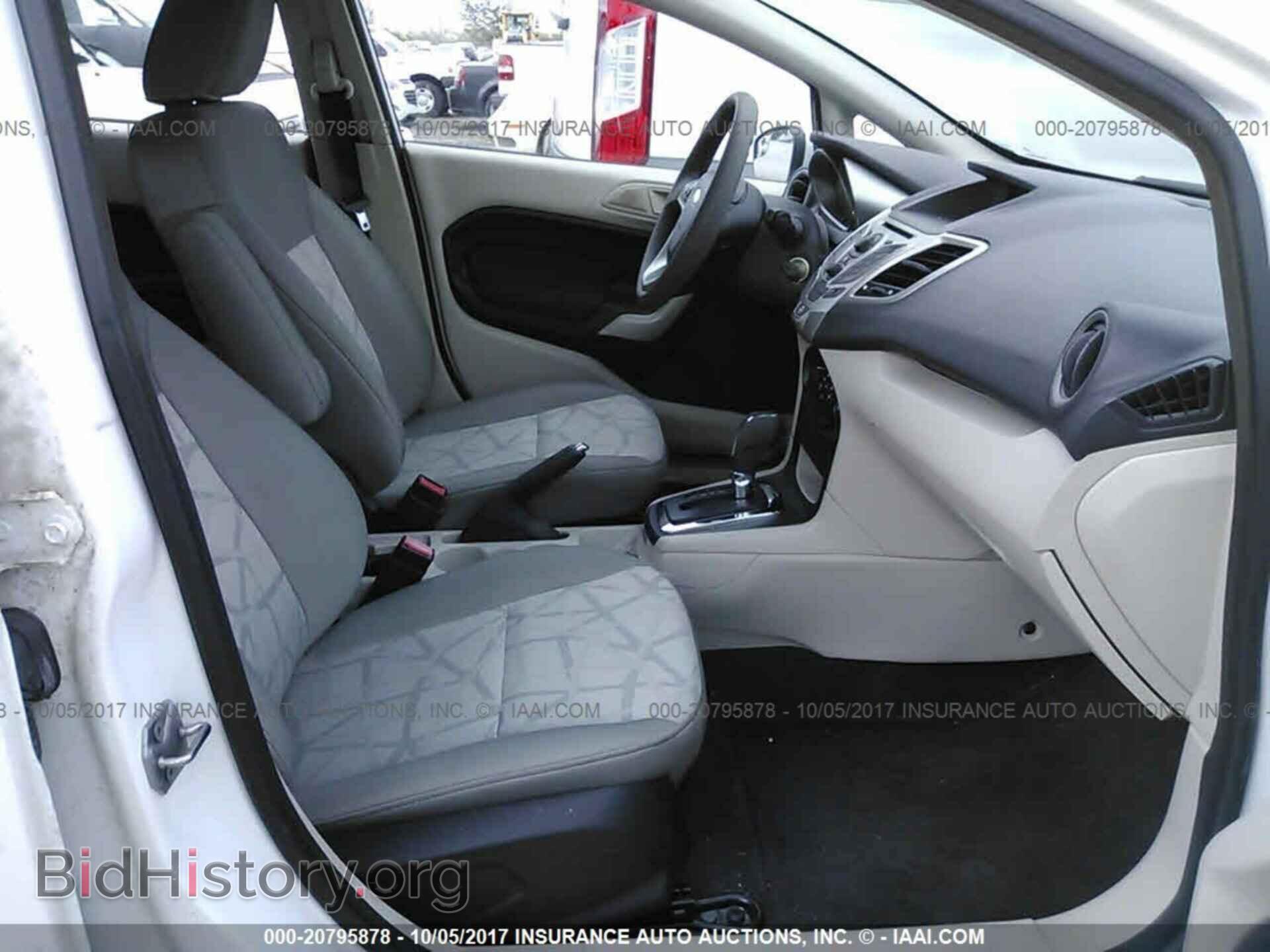 2012 Ford Fiesta - VIN: 3FADP4EJ4CM184632 - Photo 5