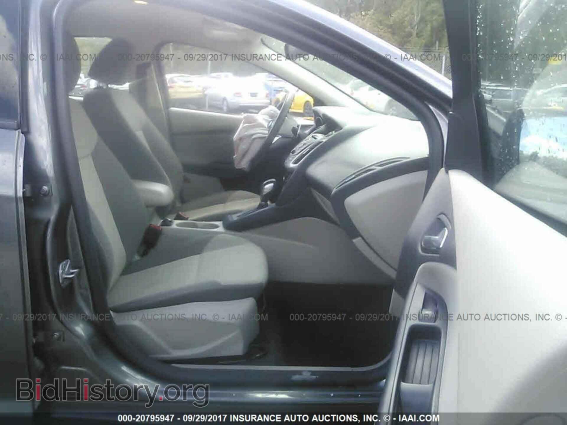 2014 Ford Focus - VIN: 1FADP3F22EL152946 - Фото 5