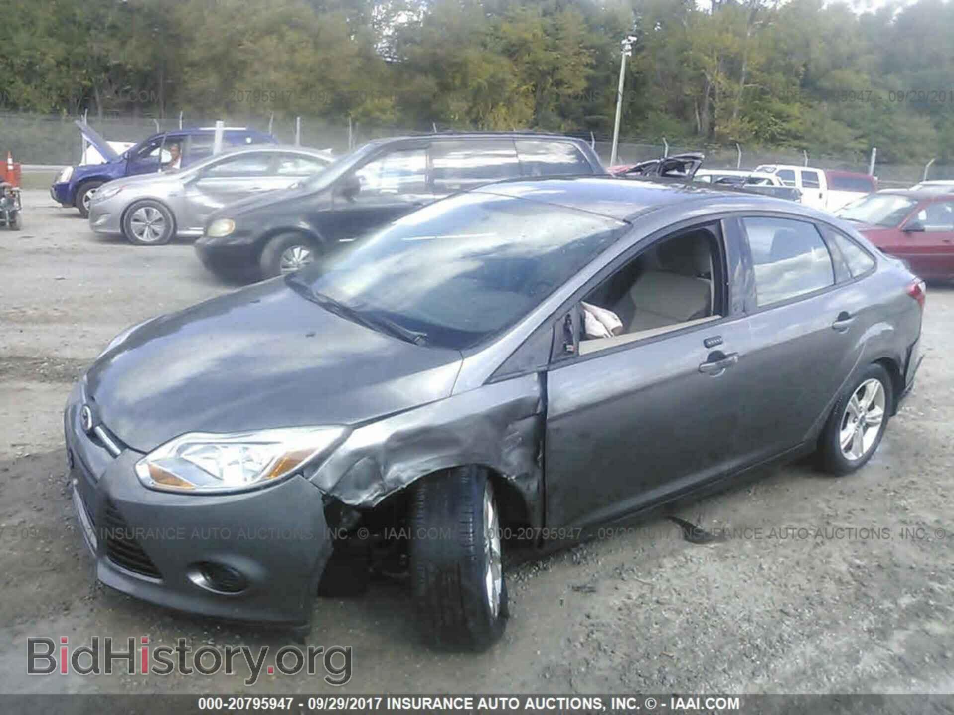 2014 Ford Focus - VIN: 1FADP3F22EL152946 - Фото 6