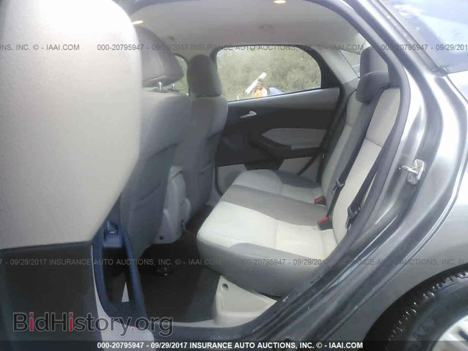 2014 Ford Focus - VIN: 1FADP3F22EL152946 - Фото 8