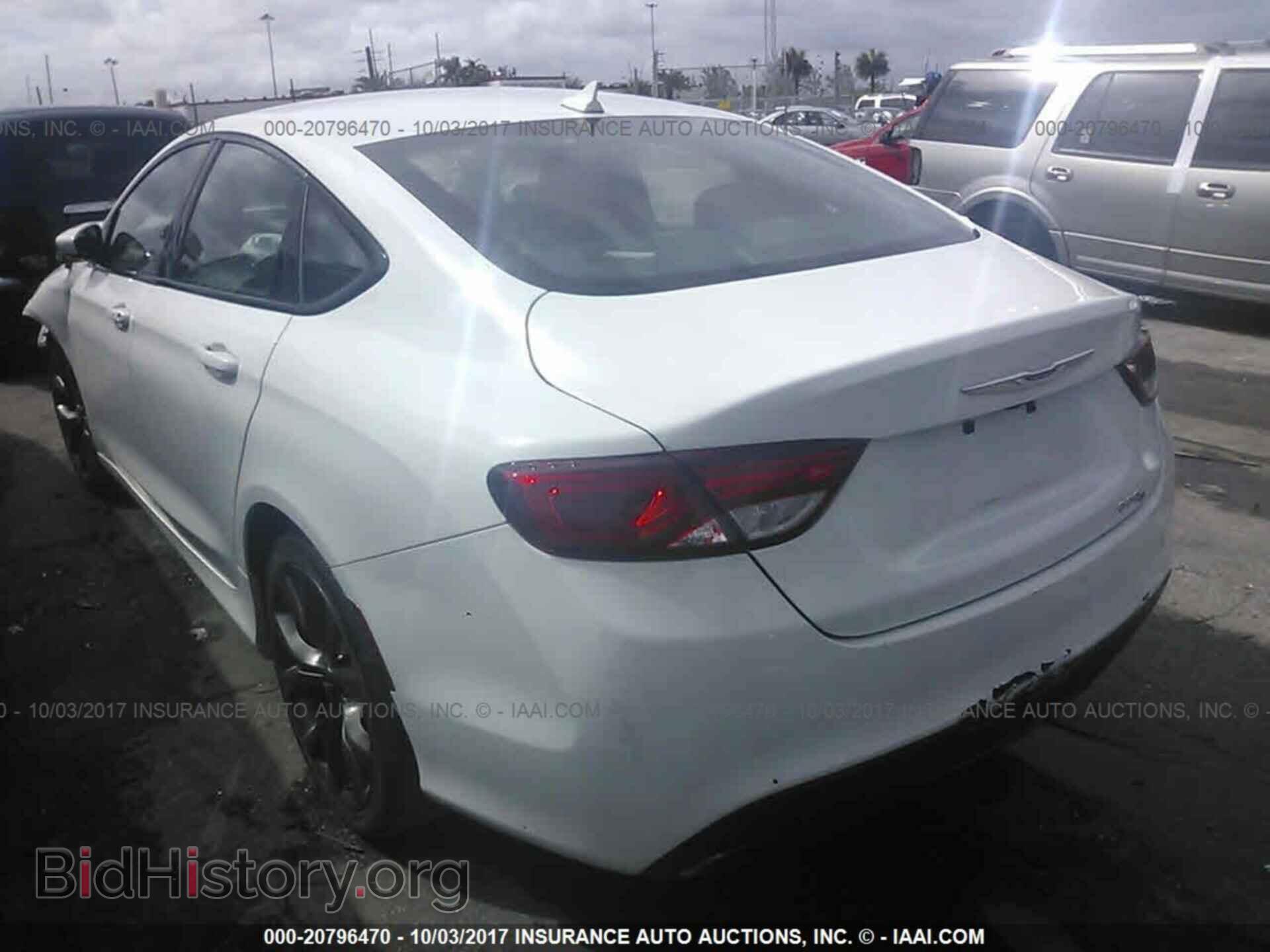 2015 Chrysler 200 - VIN: 1C3CCCBB4FN698634 - Photo 3