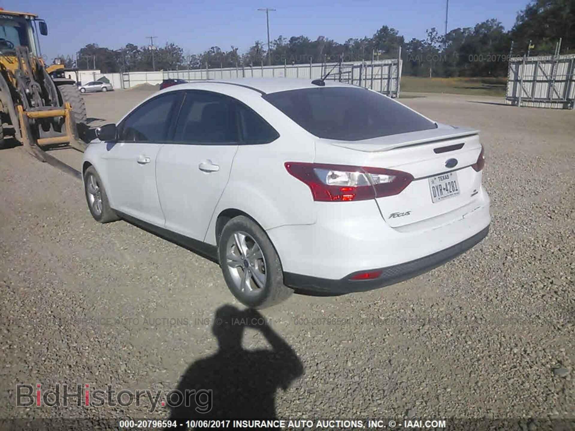 2012 Ford Focus - VIN: 1FAHP3F2XCL465810 - Фото 3