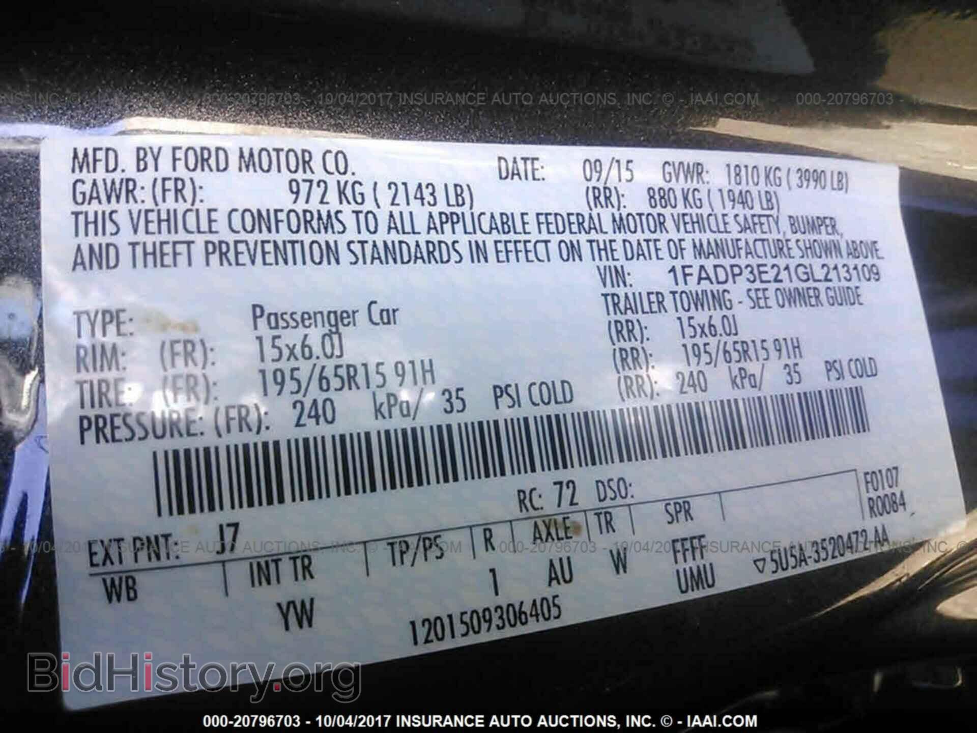 2016 Ford Focus - VIN: 1FADP3E21GL213109 - Photo 9