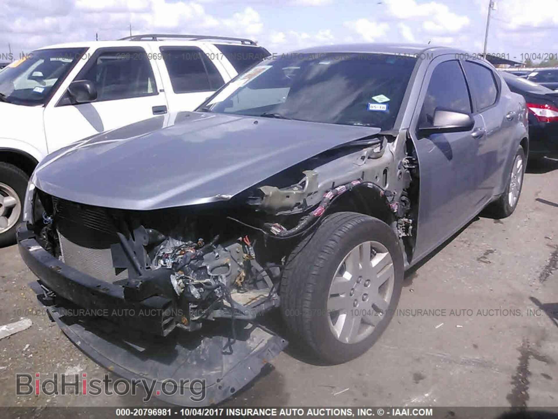 2014 Dodge Avenger - VIN: 1C3CDZABXEN201134 - Фото 2
