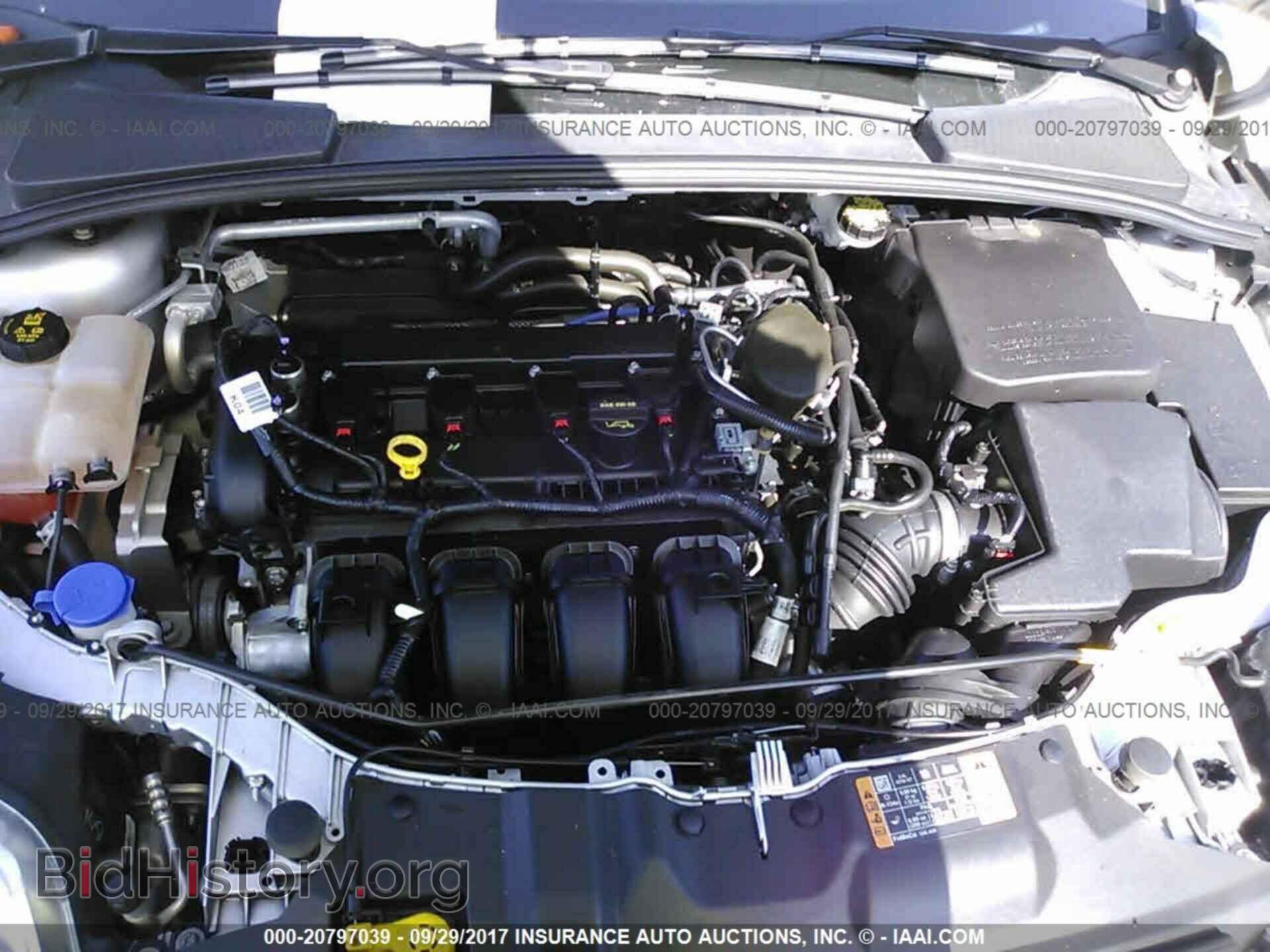 2014 Ford Focus - VIN: 1FADP3K27EL359399 - Photo 10