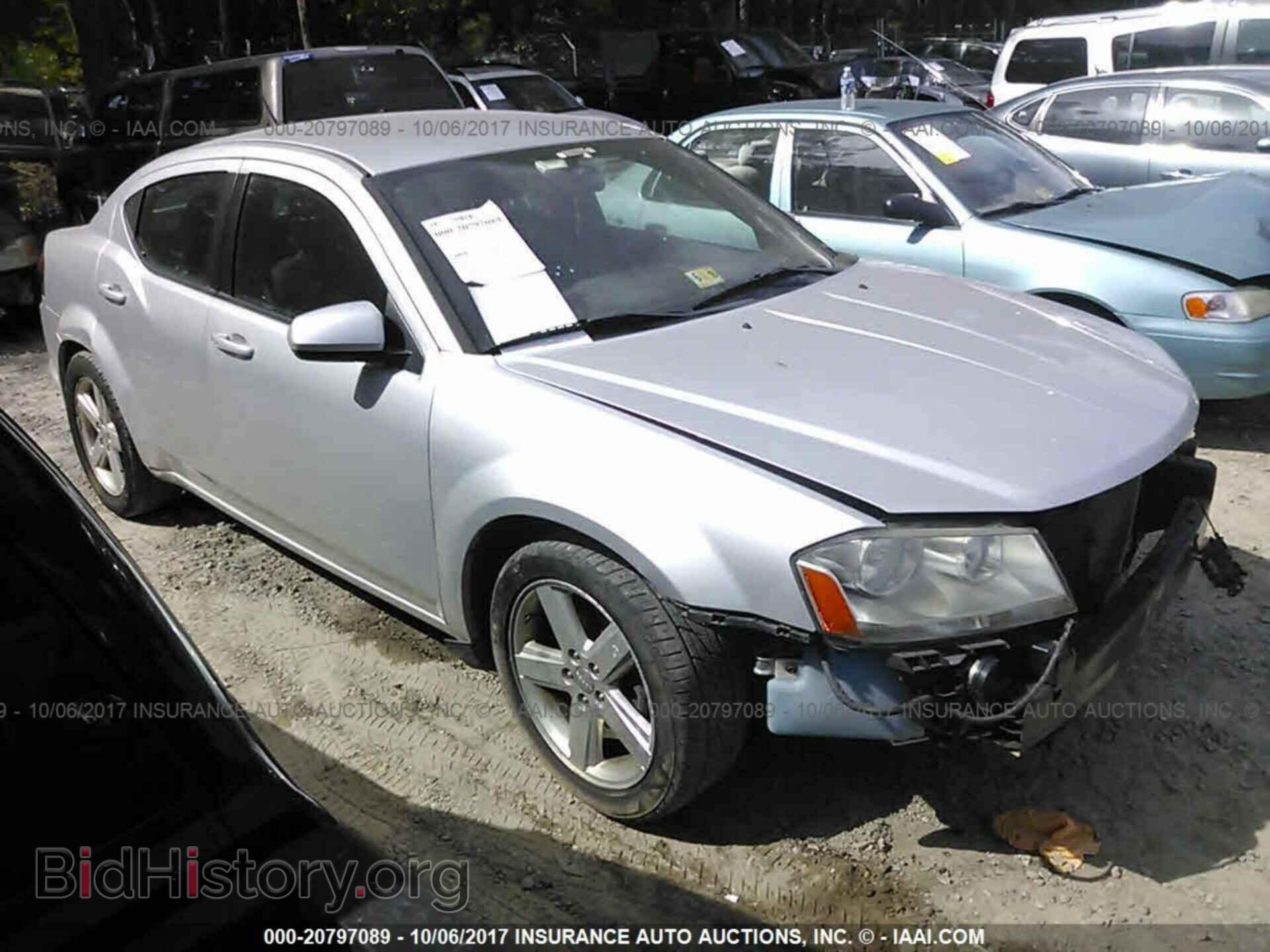 Фотография 1B3BD1FB3BN602197 - Dodge Avenger 2011