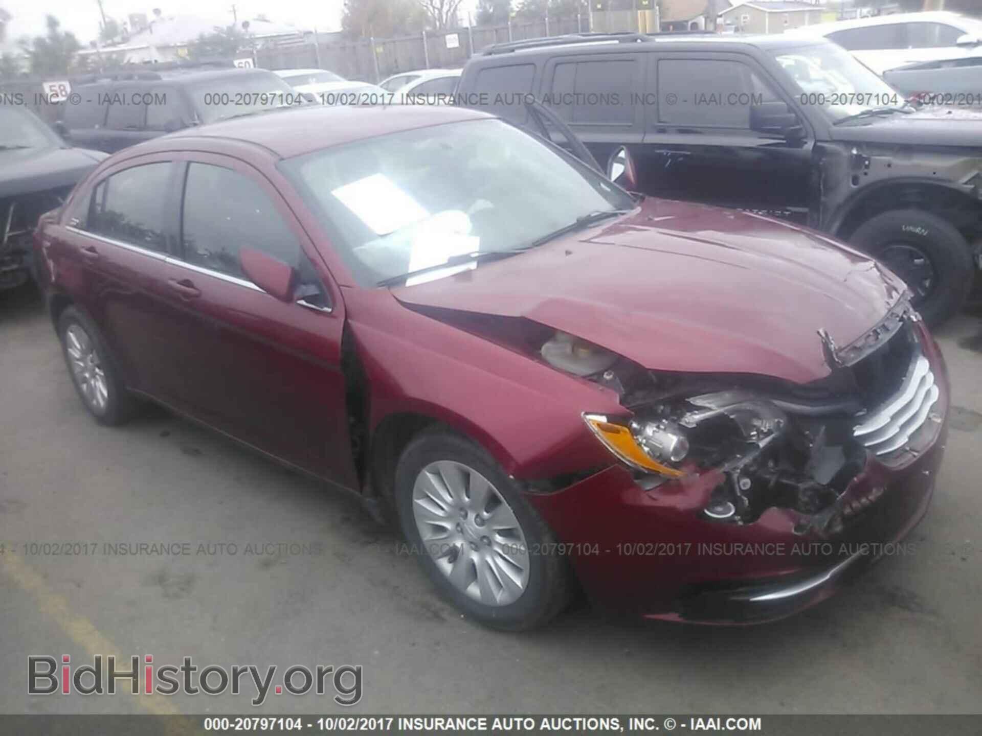 Photo 1C3CCBABXEN207588 - Chrysler 200 2014