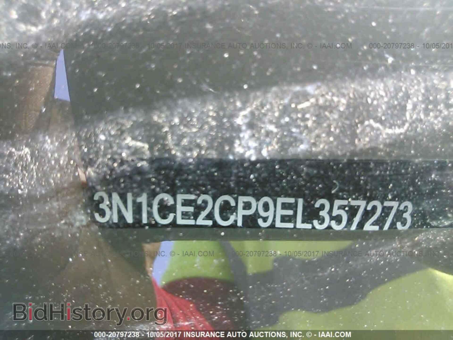 2014 Nissan Versa note - VIN: 3N1CE2CP9EL357273 - Photo 9