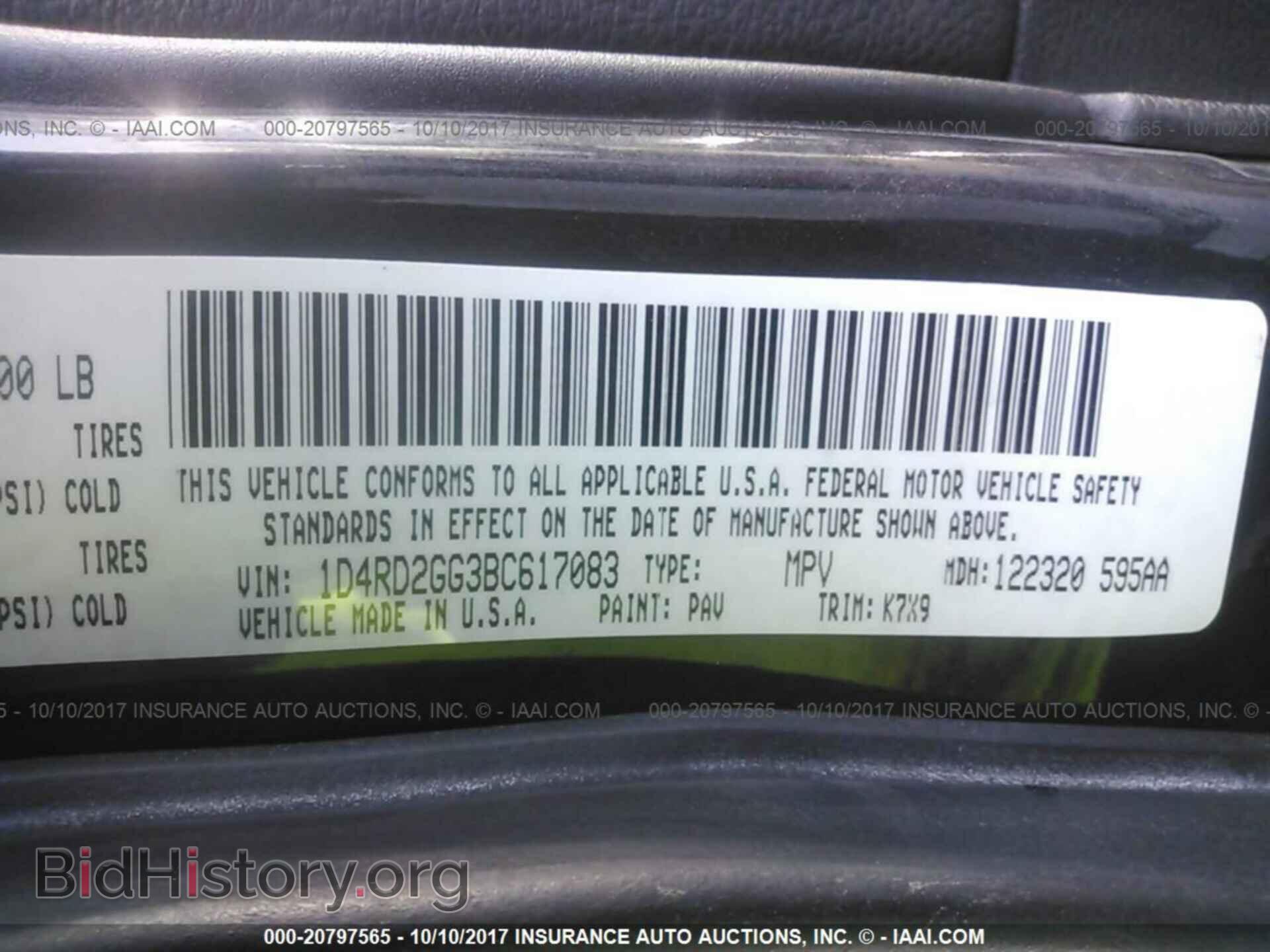 2011 Dodge Durango - VIN: 1D4RD2GG3BC617083 - Photo 9