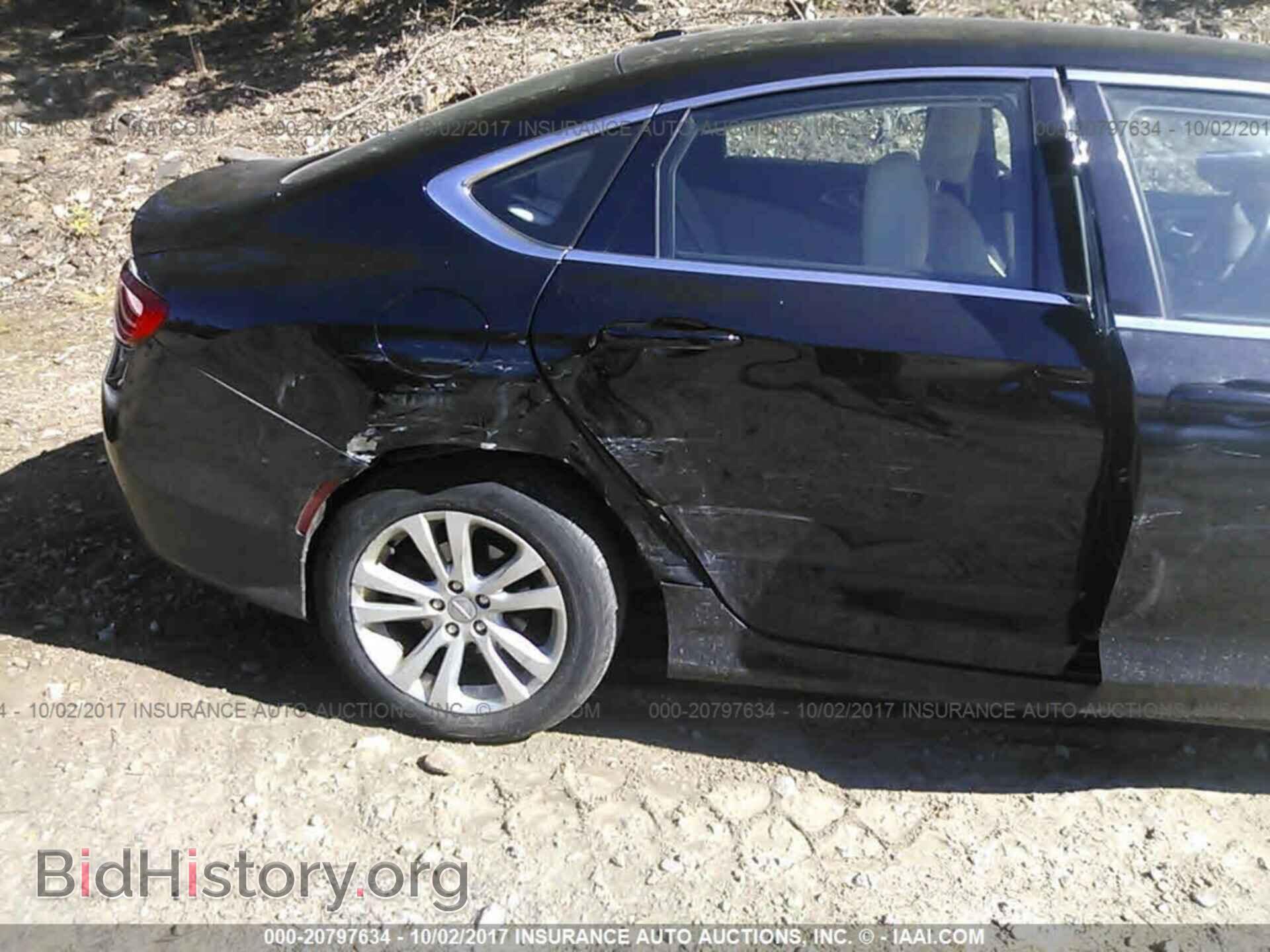 2015 Chrysler 200 - VIN: 1C3CCCAB1FN505504 - Photo 6