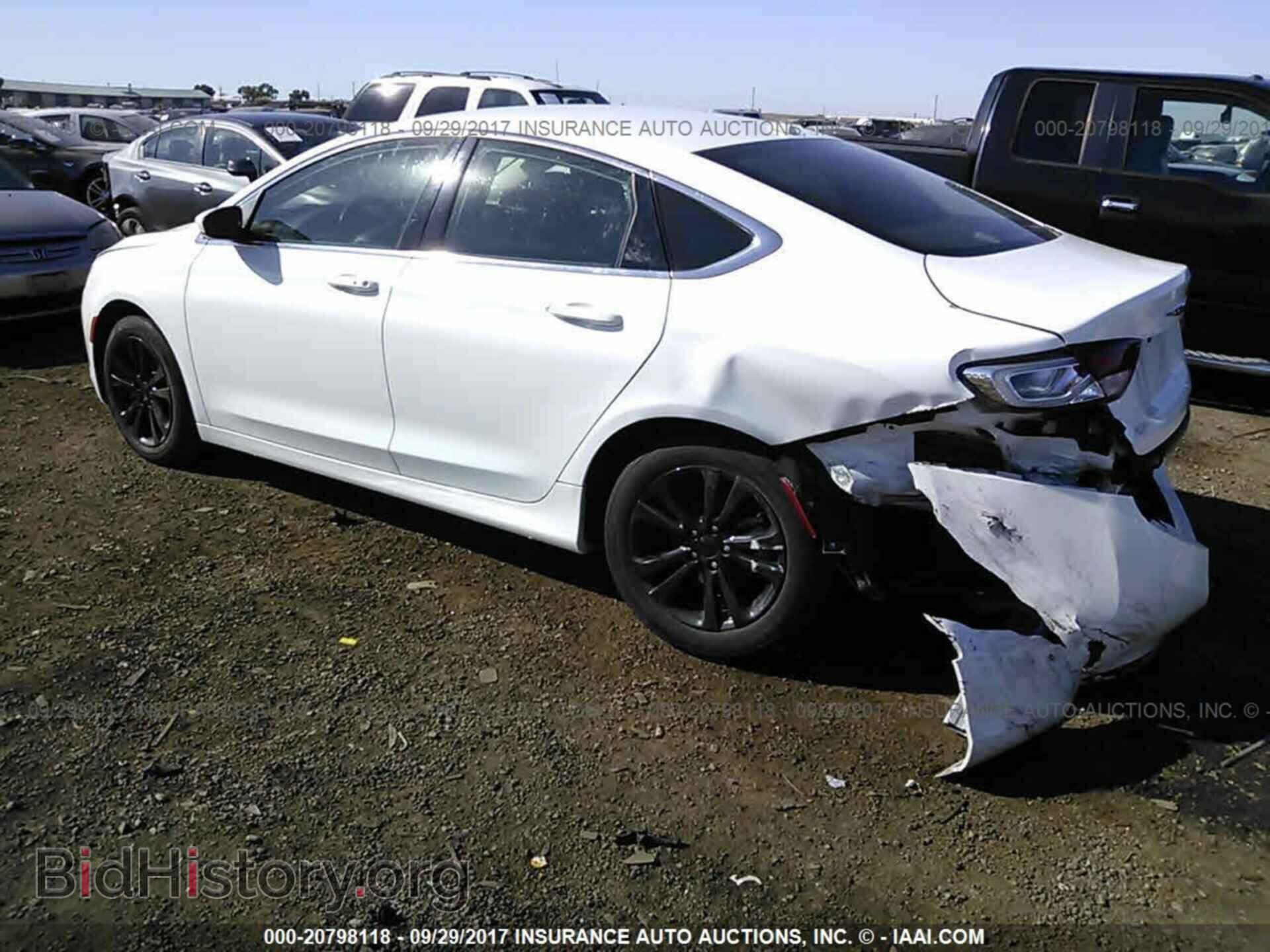2015 Chrysler 200 - VIN: 1C3CCCAB2FN676083 - Фото 3