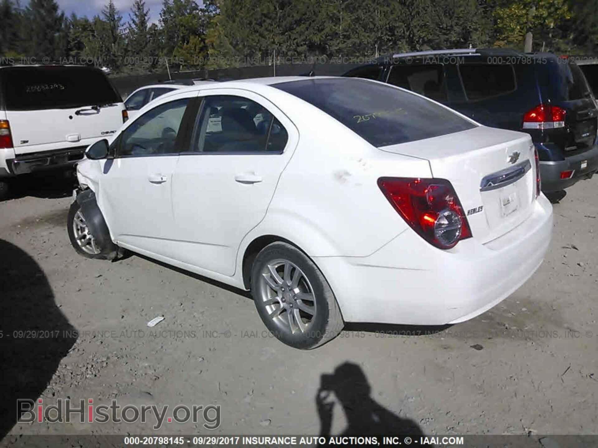 2012 Chevrolet Sonic - VIN: 1G1JC5SH0C4206887 - Фото 3