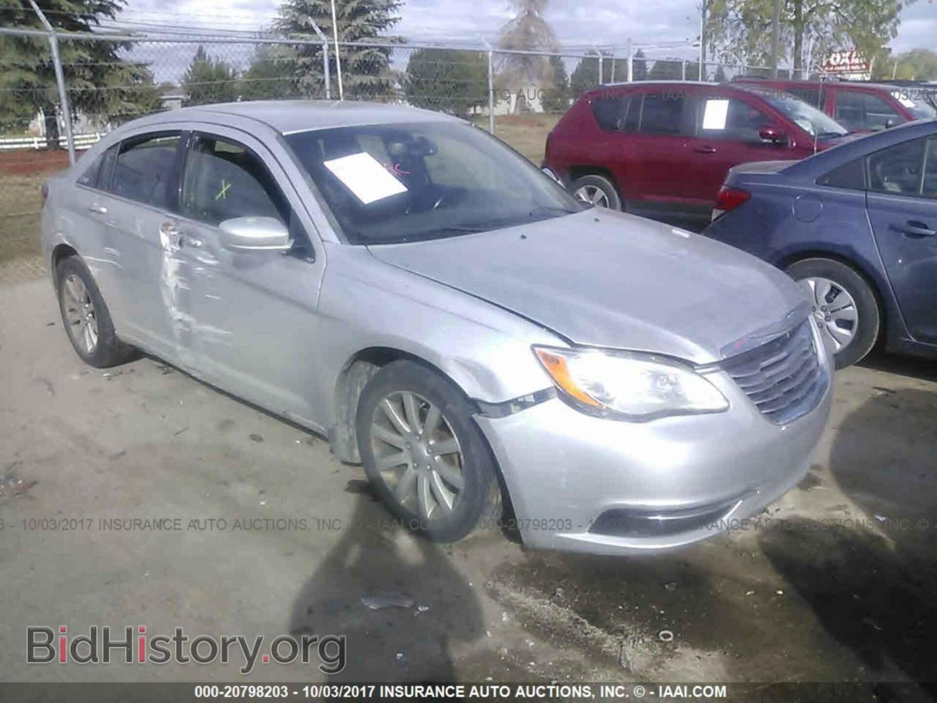 Photo 1C3CCBBB4CN217707 - Chrysler 200 2012
