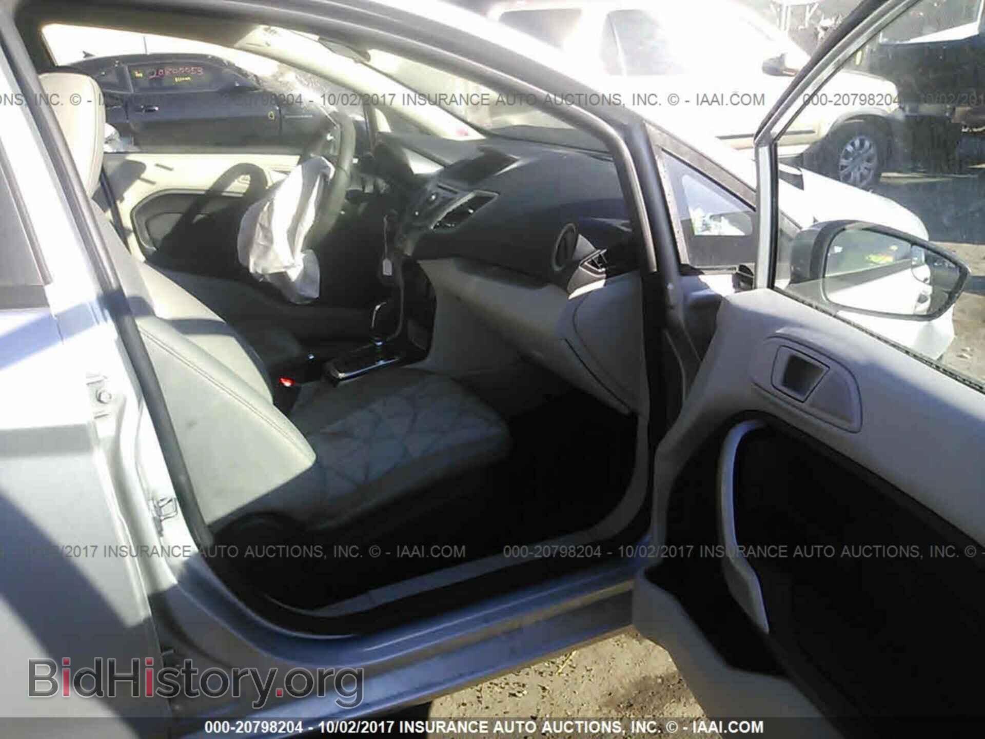 2012 Ford Fiesta - VIN: 3FADP4EJ5CM117392 - Фото 5