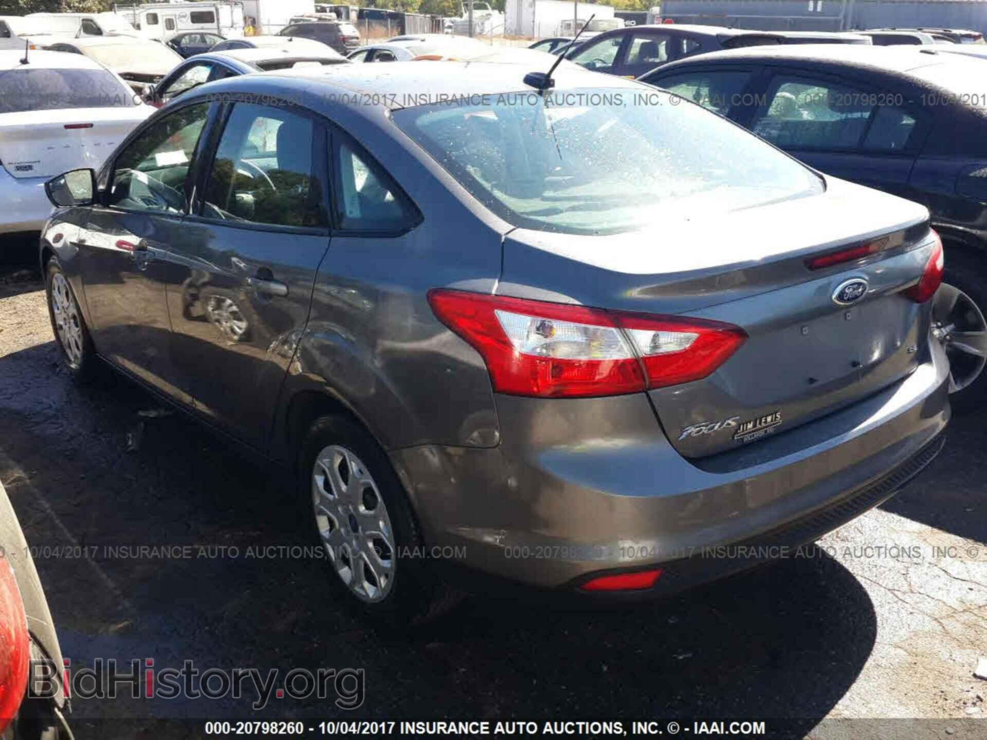 2012 Ford Focus - VIN: 1FAHP3F25CL217755 - Photo 3