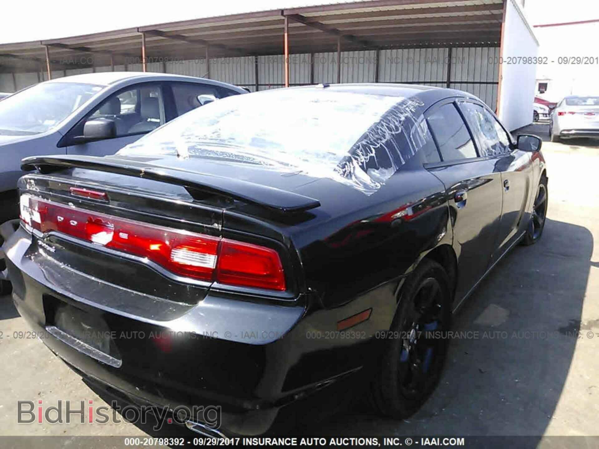 2012 Dodge Charger - VIN: 2C3CDXHGXCH279053 - Фото 4