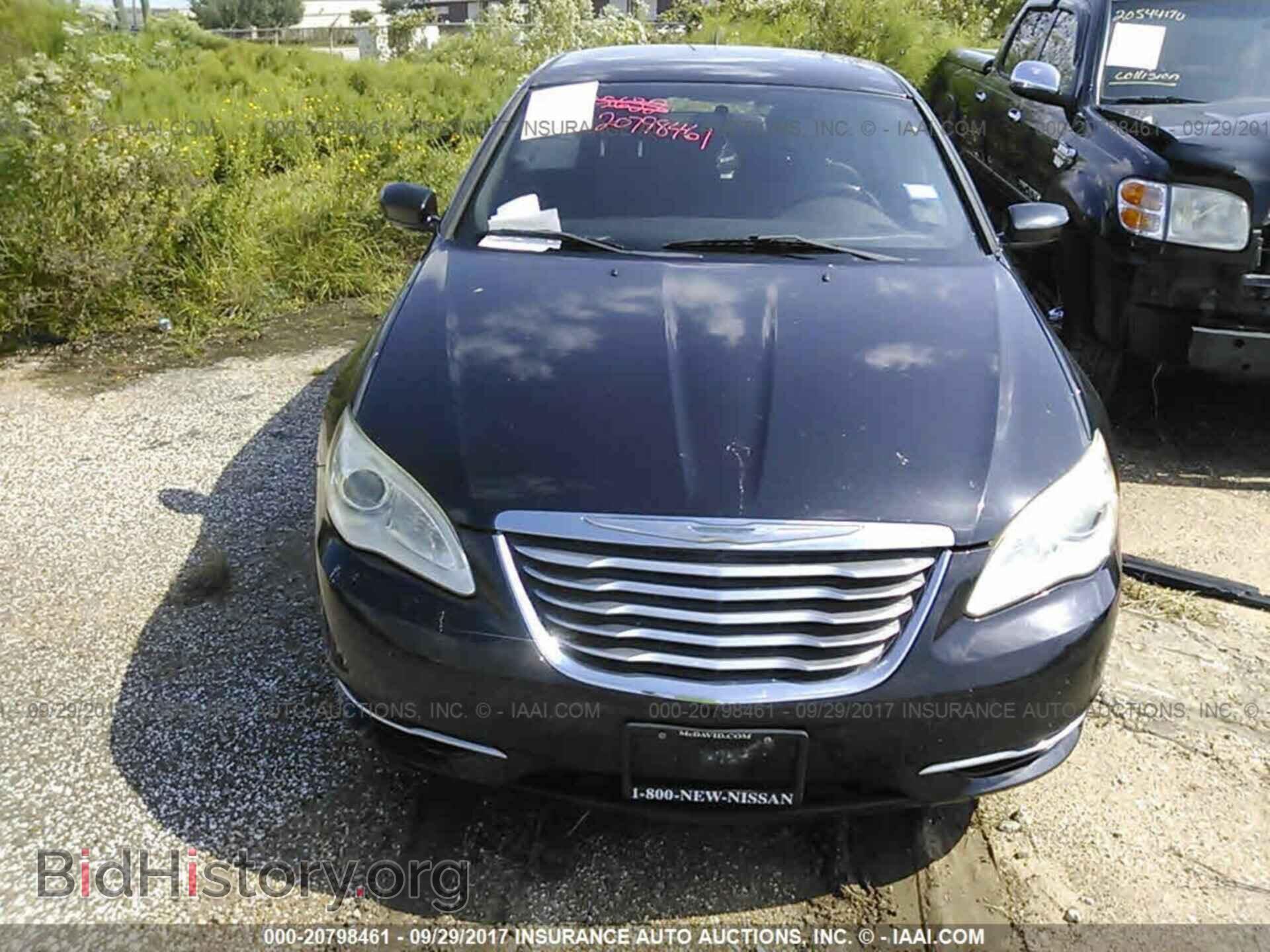 2011 Chrysler 200 - VIN: 1C3BC1FB7BN521418 - Photo 6