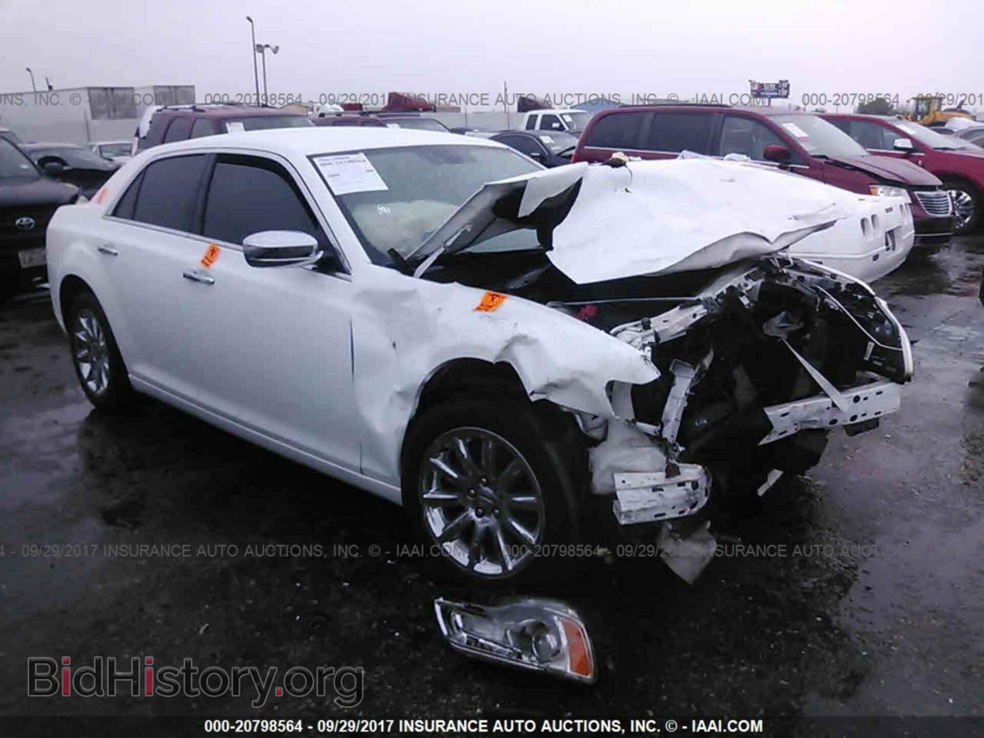 Фотография 2C3CCAEG7EH105058 - Chrysler 300c 2014