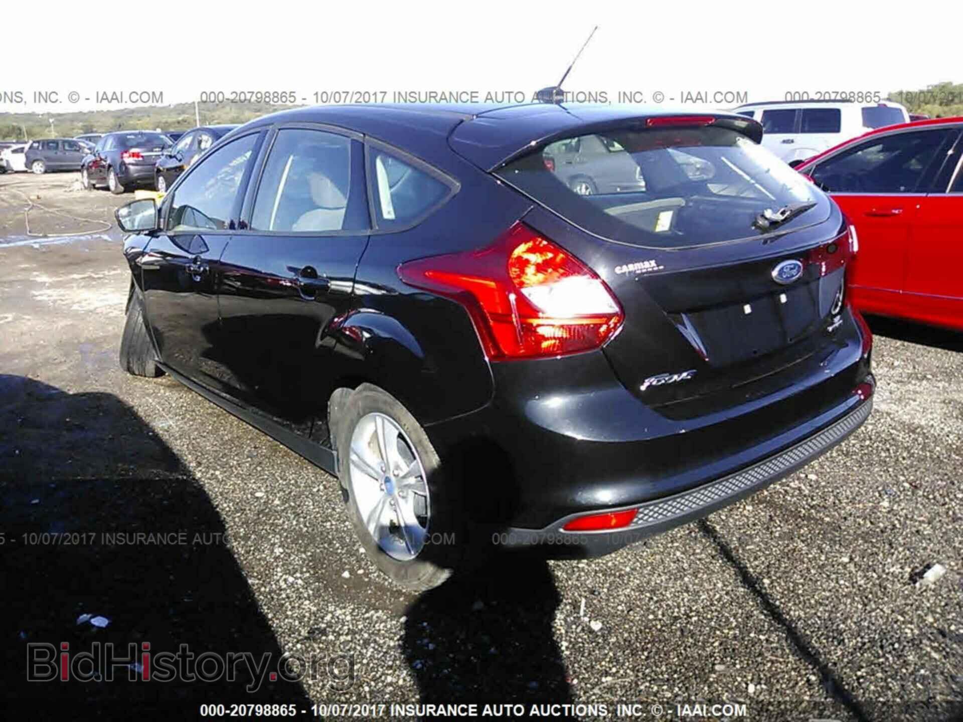 2013 Ford Focus - VIN: 1FADP3K23DL247357 - Фото 3