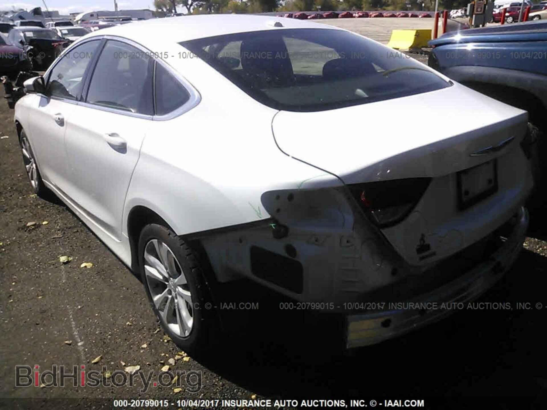 2016 Chrysler 200 - VIN: 1C3CCCAB0GN126706 - Photo 3
