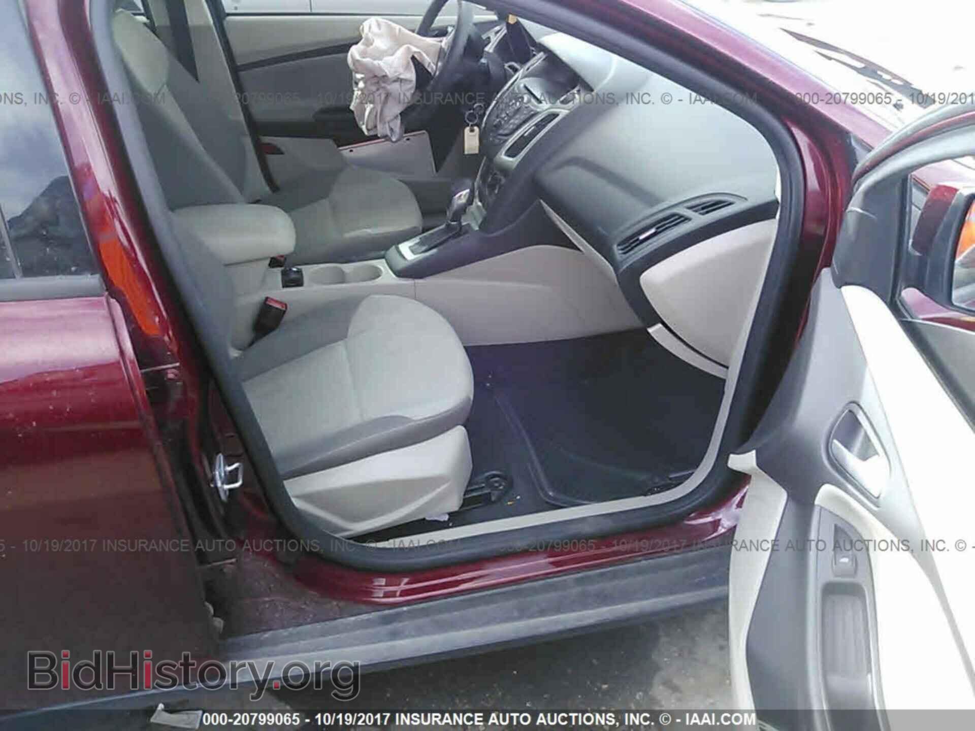 2014 Ford Focus - VIN: 1FADP3F20EL372960 - Фото 5
