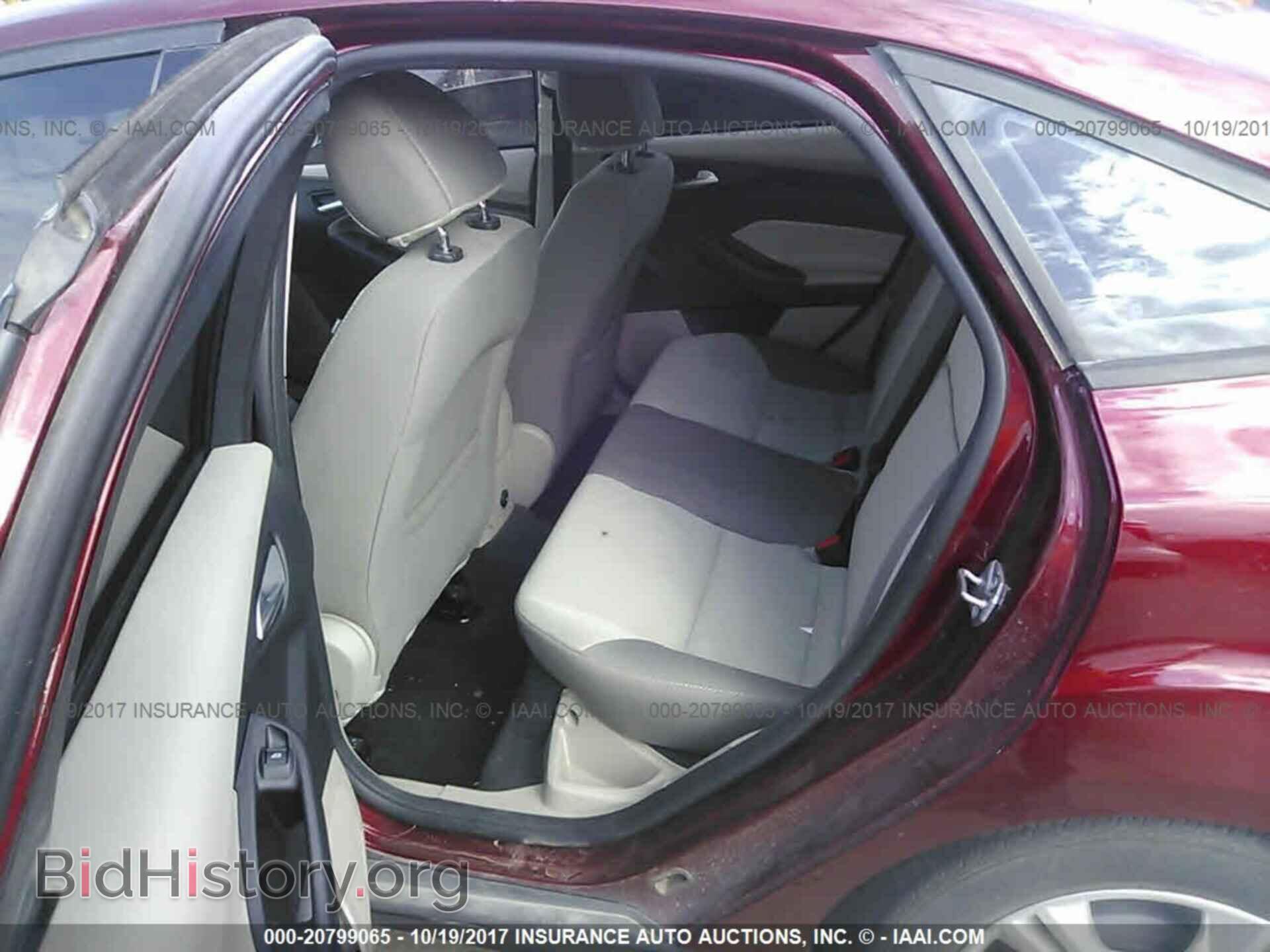 2014 Ford Focus - VIN: 1FADP3F20EL372960 - Фото 8