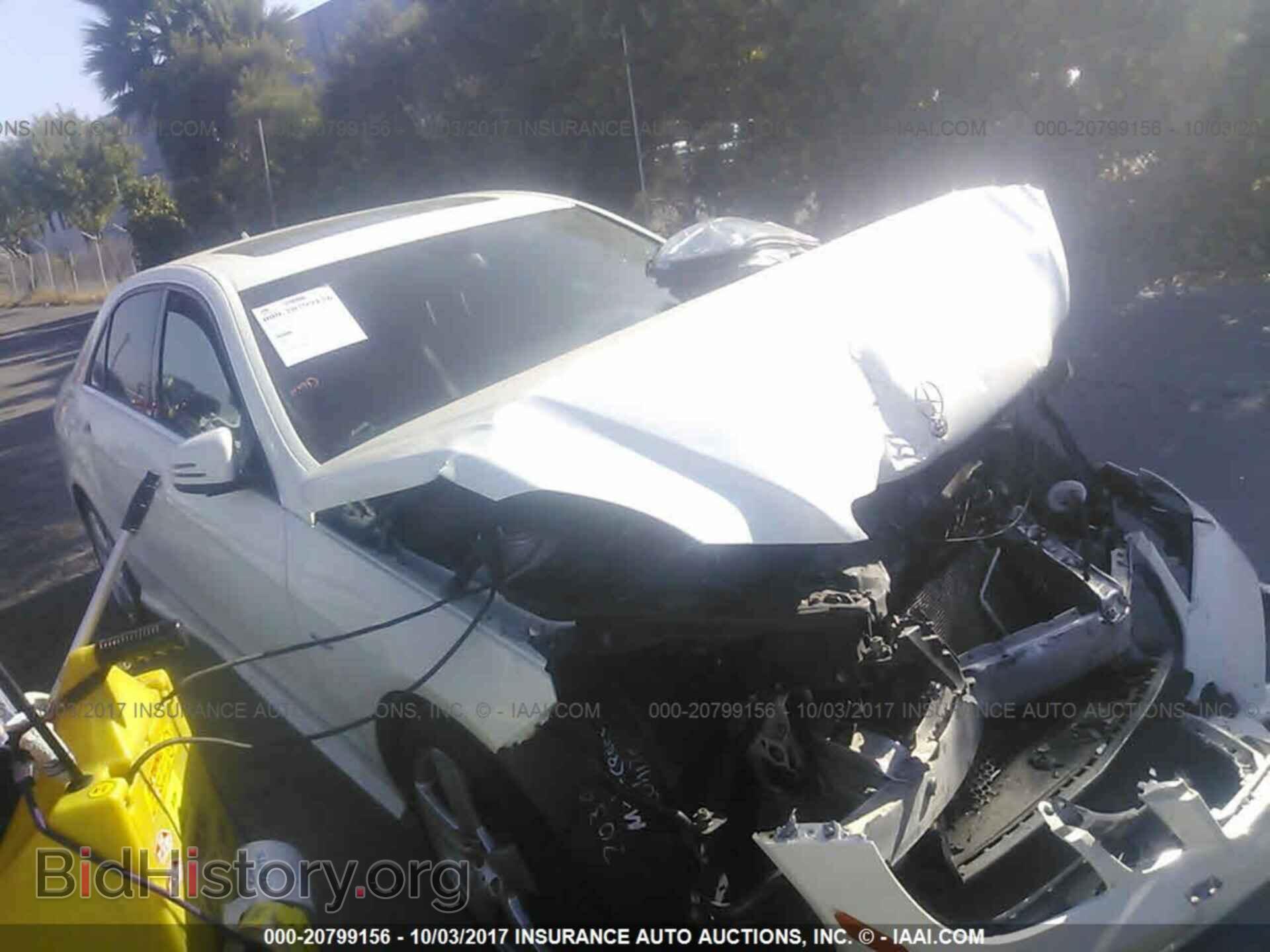 Photo WDDHF5KB0CA607873 - Mercedes-benz E 2012