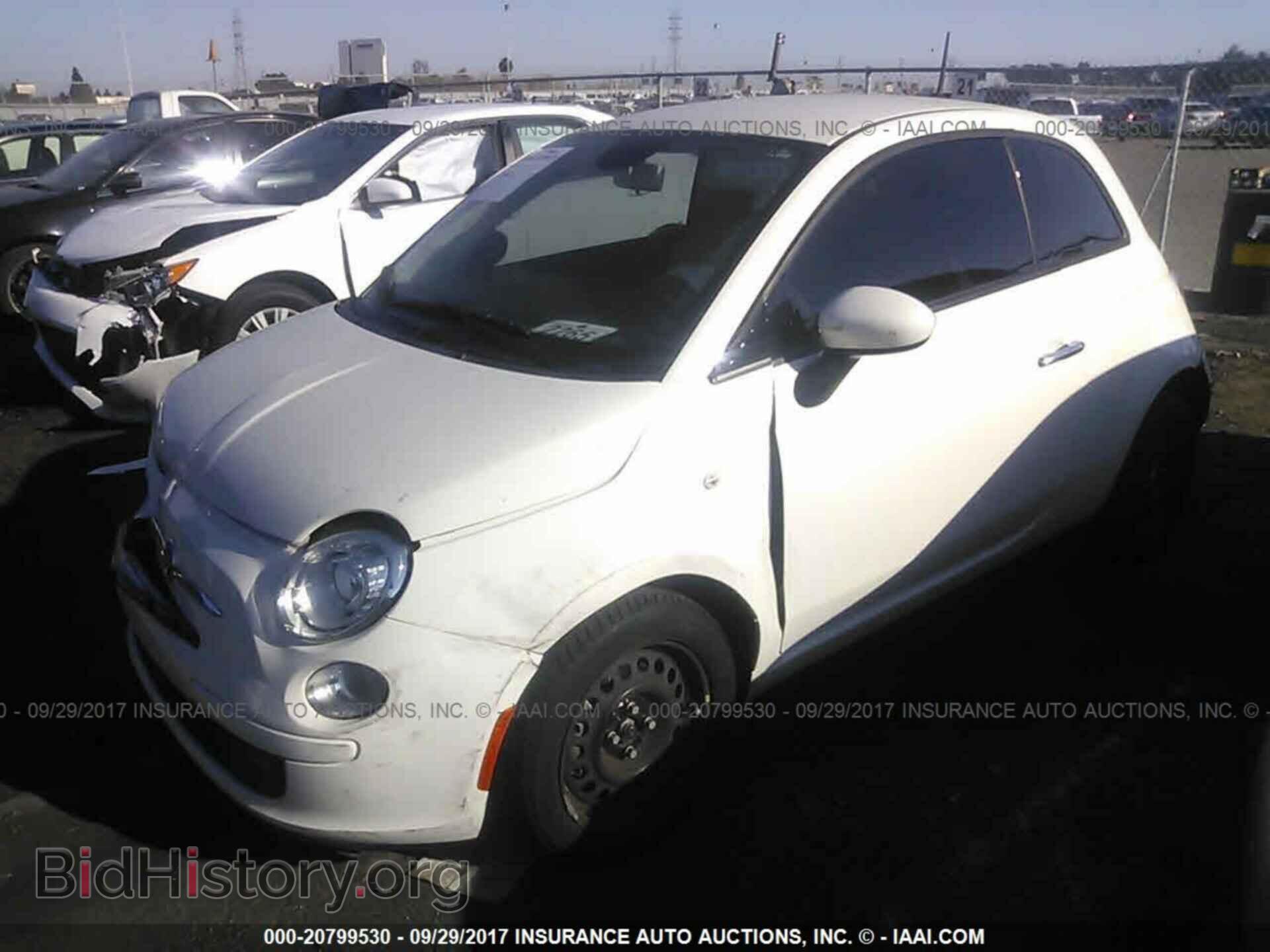 2013 Fiat 500 - VIN: 3C3CFFAR3DT742188 - Фото 2