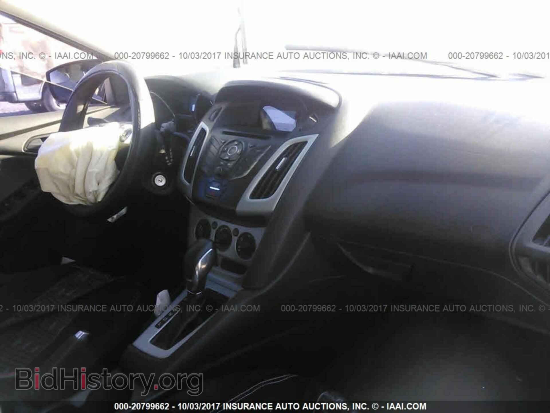 2012 Ford Focus - VIN: 1FAHP3F26CL108656 - Фото 5