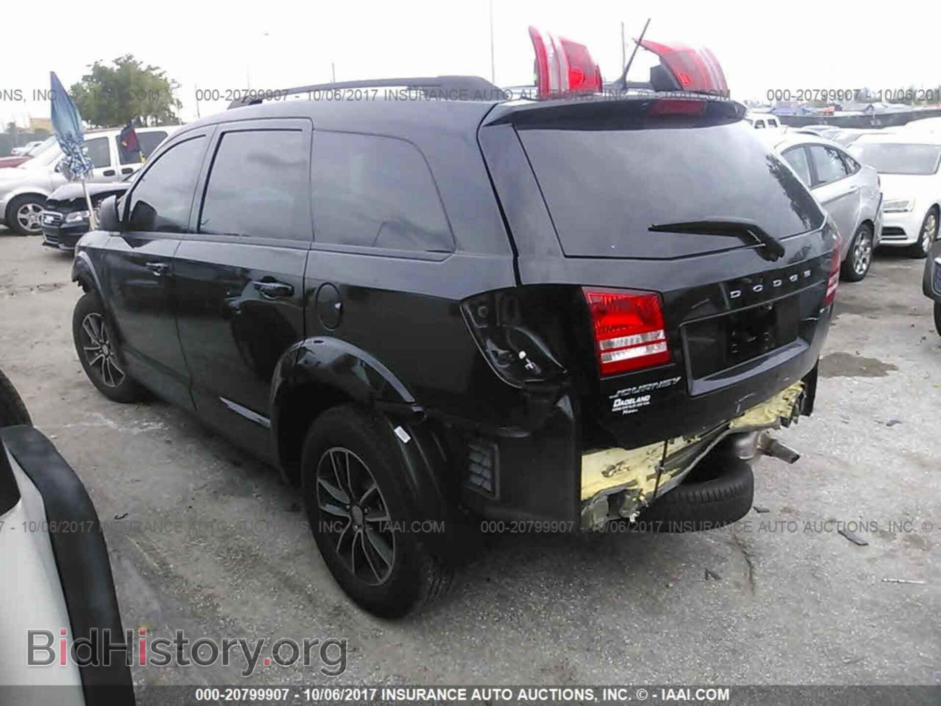 2017 Dodge Journey - VIN: 3C4PDCAB7HT581175 - Фото 3