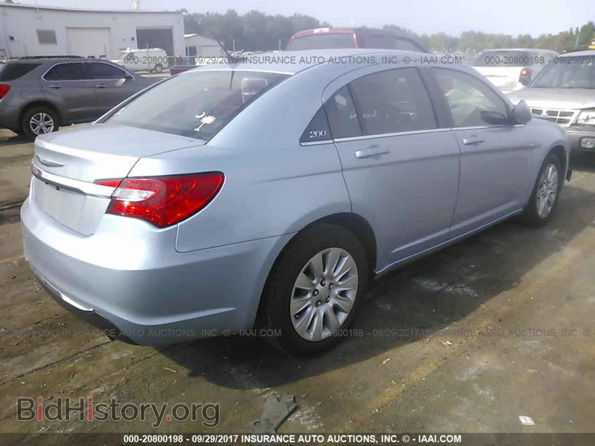 2013 Chrysler 200 - VIN: 1C3CCBAB5DN761880 - Фото 4