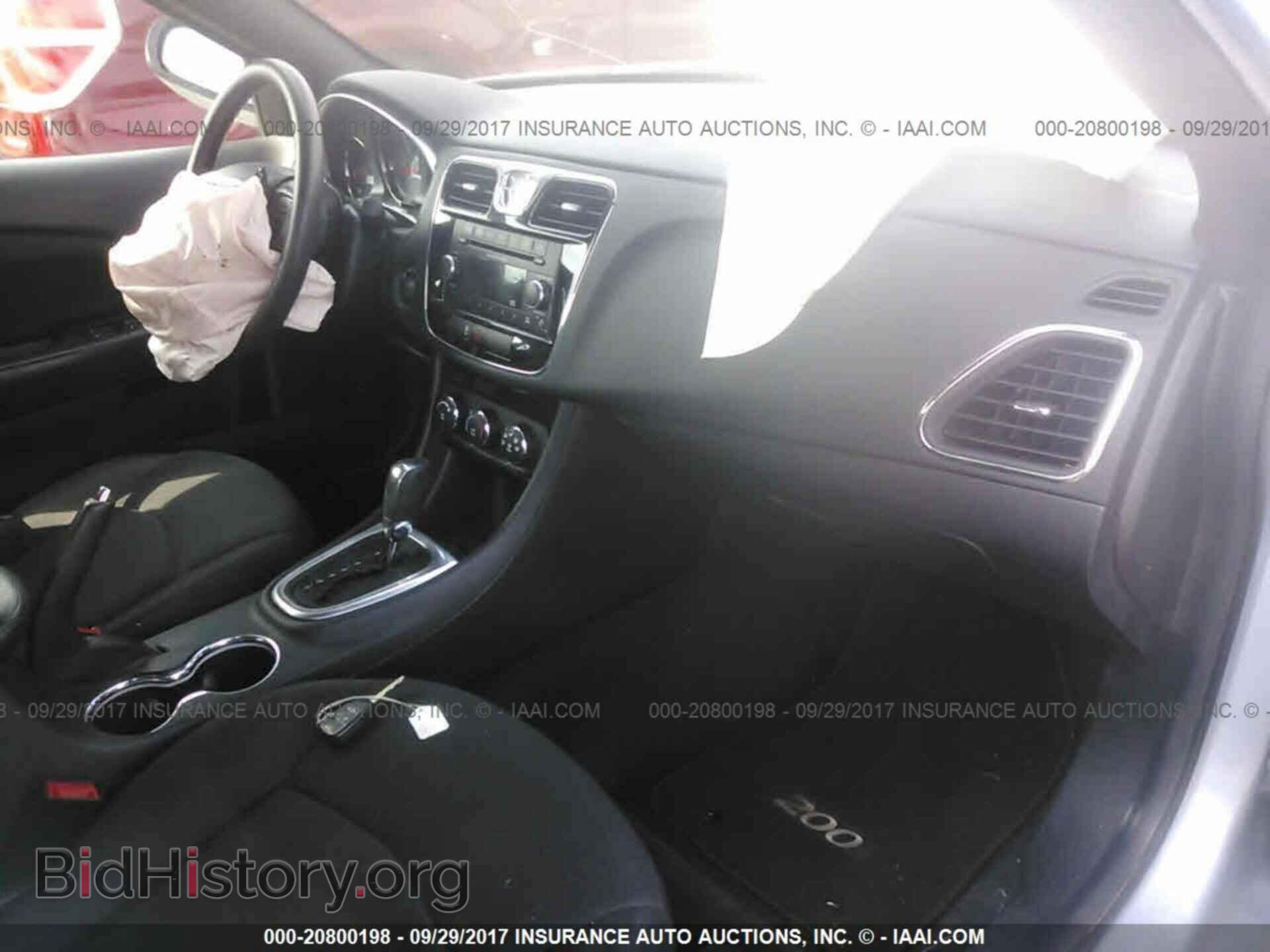 2013 Chrysler 200 - VIN: 1C3CCBAB5DN761880 - Фото 5