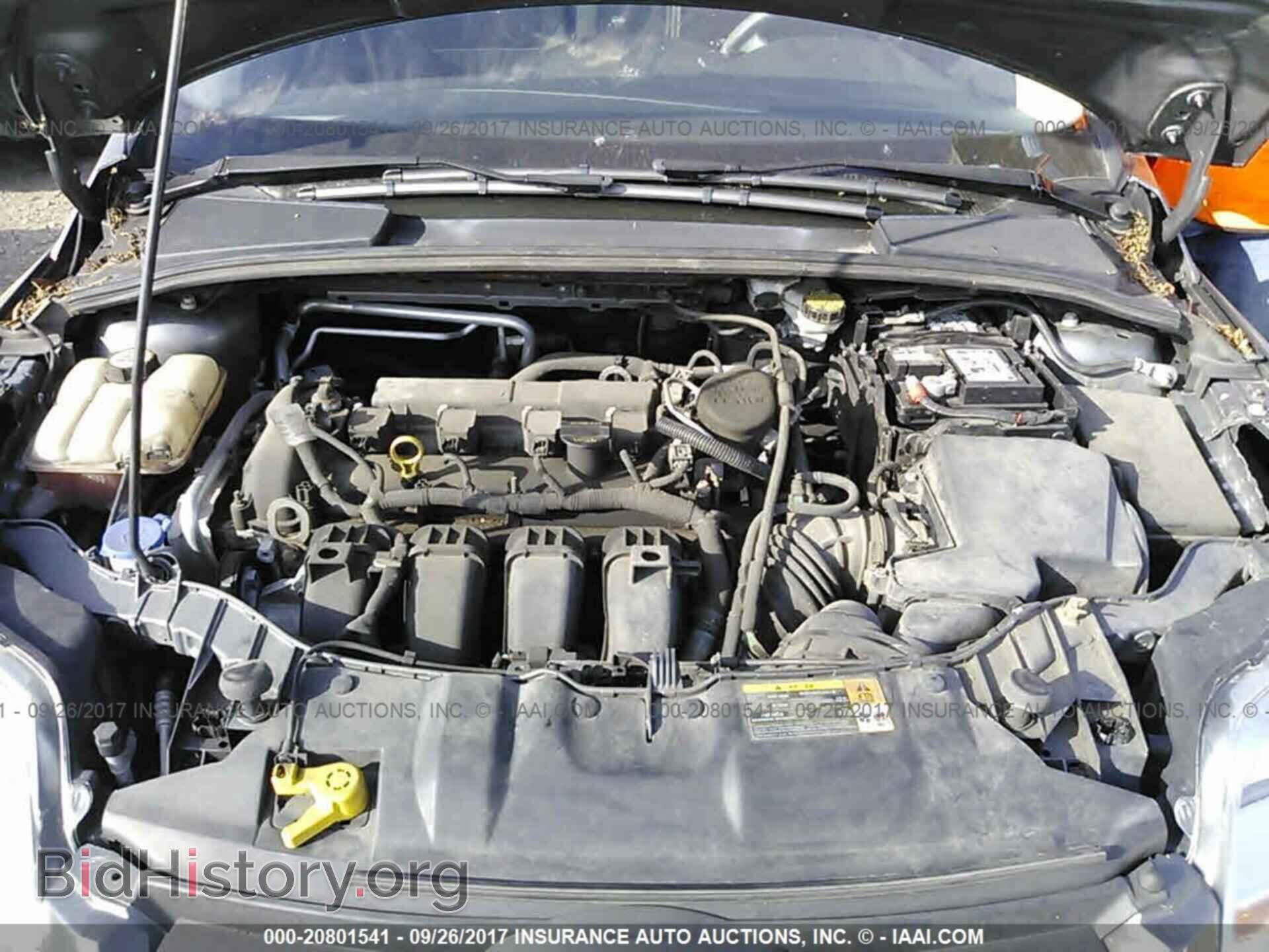 2012 Ford Focus - VIN: 1FAHP3F28CL265086 - Photo 10