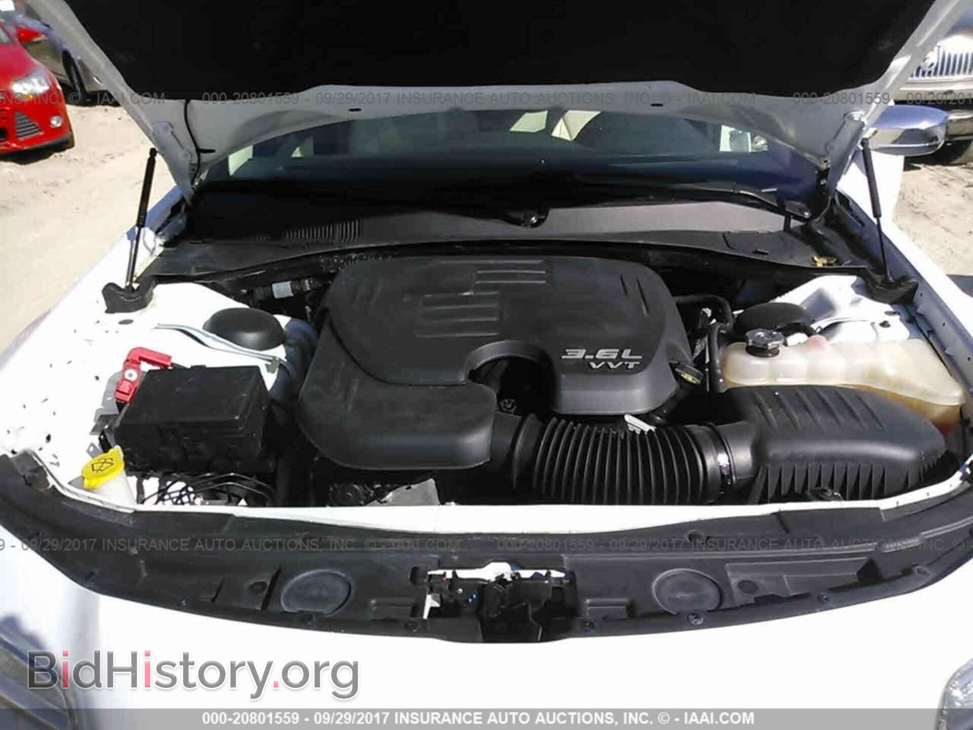 2016 Chrysler 300c - VIN: 2C3CCAEG1GH294583 - Фото 10