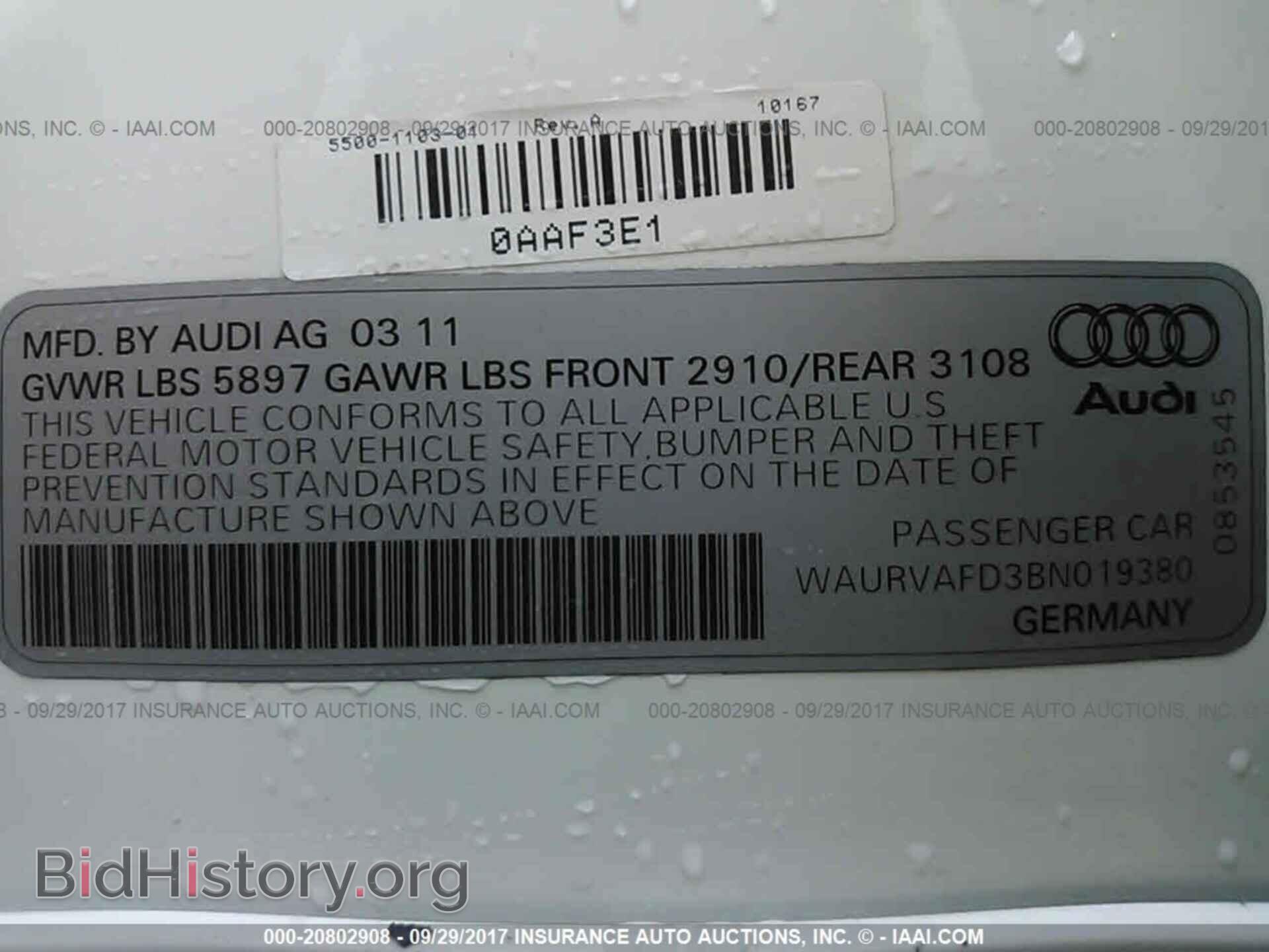 2011 Audi A8 - VIN: WAURVAFD3BN019380 - Photo 9