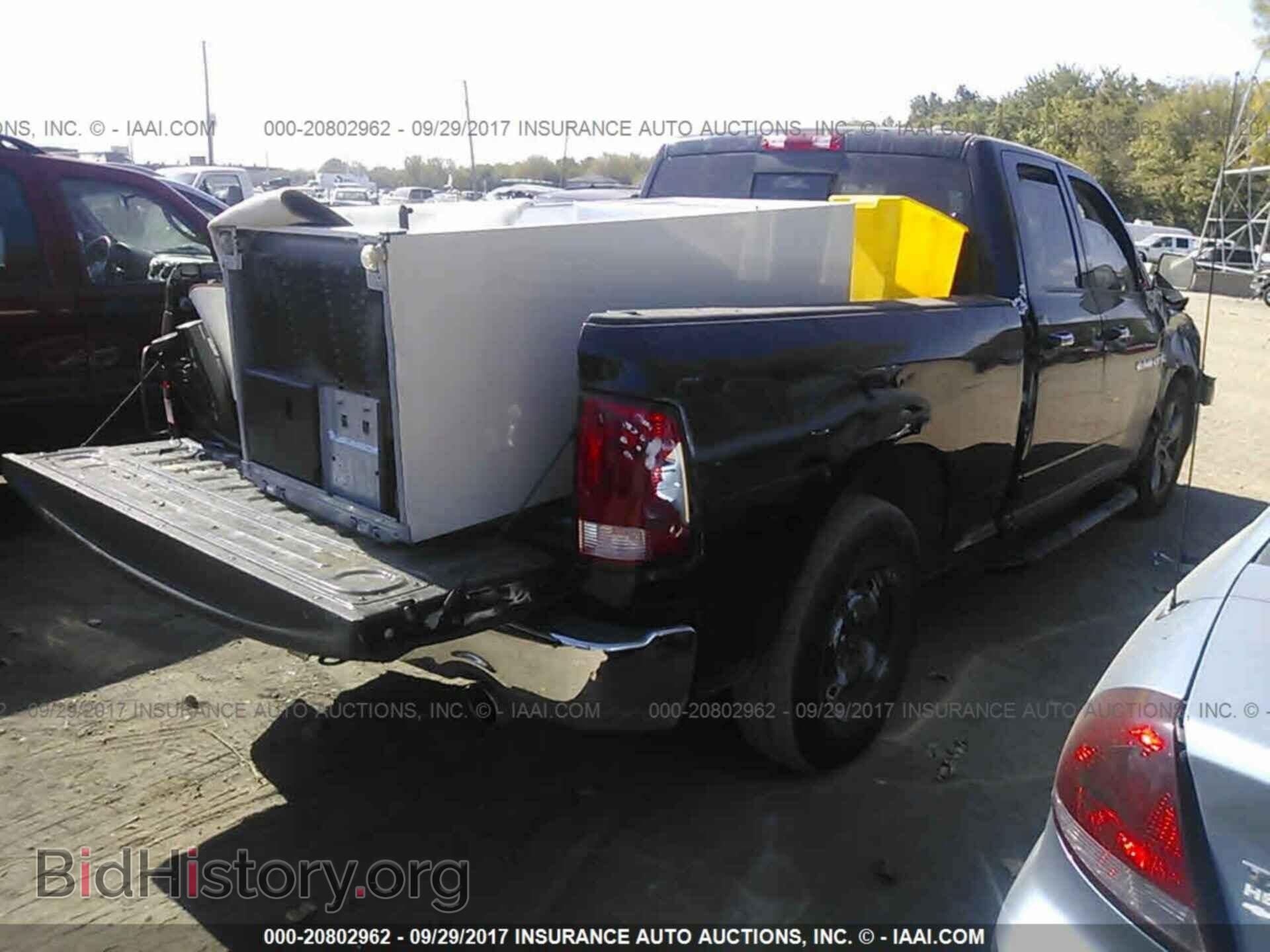 2012 Dodge Ram 1500 - VIN: 1C6RD6GT7CS207791 - Фото 4