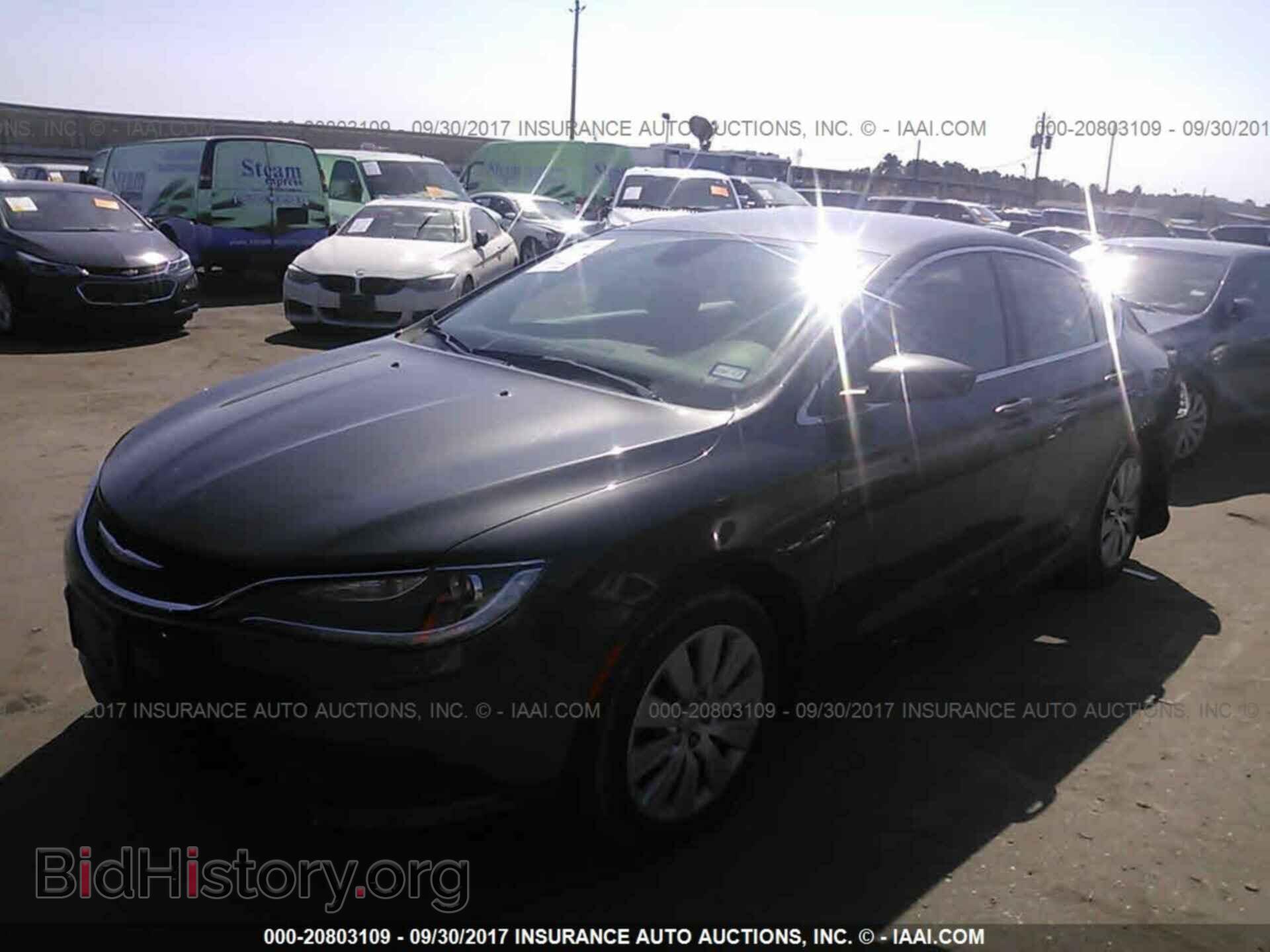 2015 Chrysler 200 - VIN: 1C3CCCFB9FN698249 - Фото 2