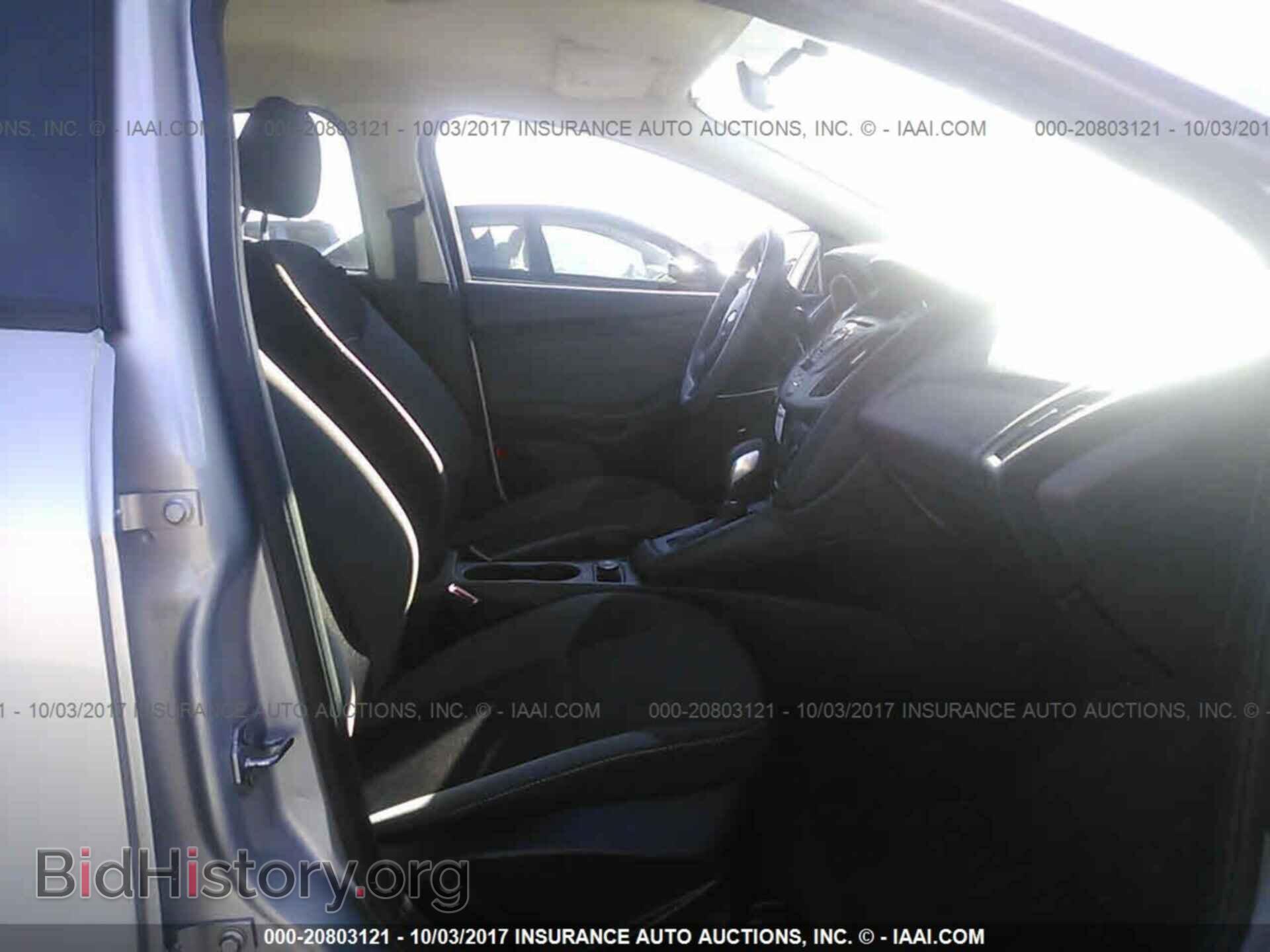 2012 Ford Focus - VIN: 1FAHP3E20CL321524 - Photo 5
