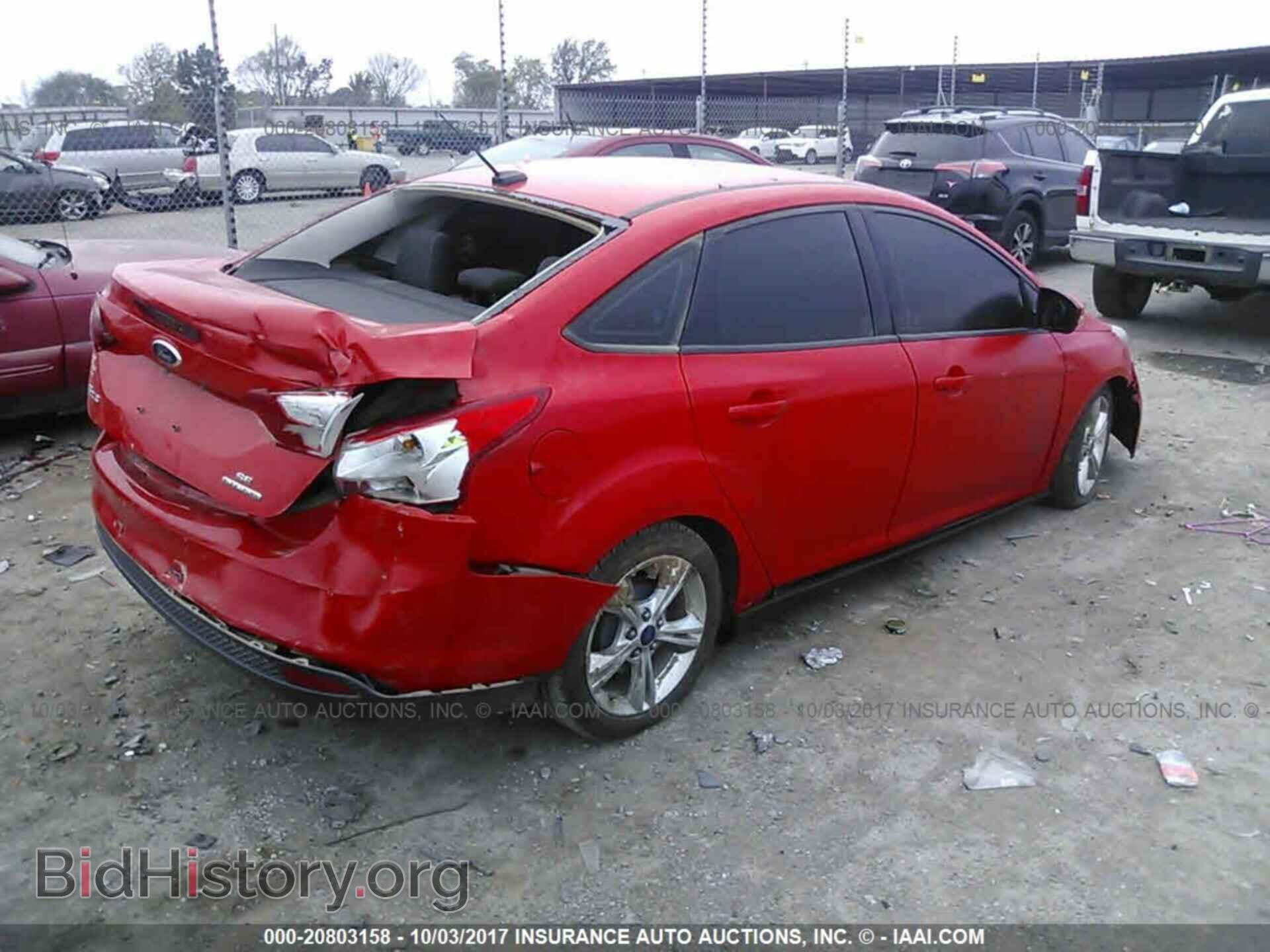 2014 Ford Focus - VIN: 1FADP3F23EL149005 - Photo 4