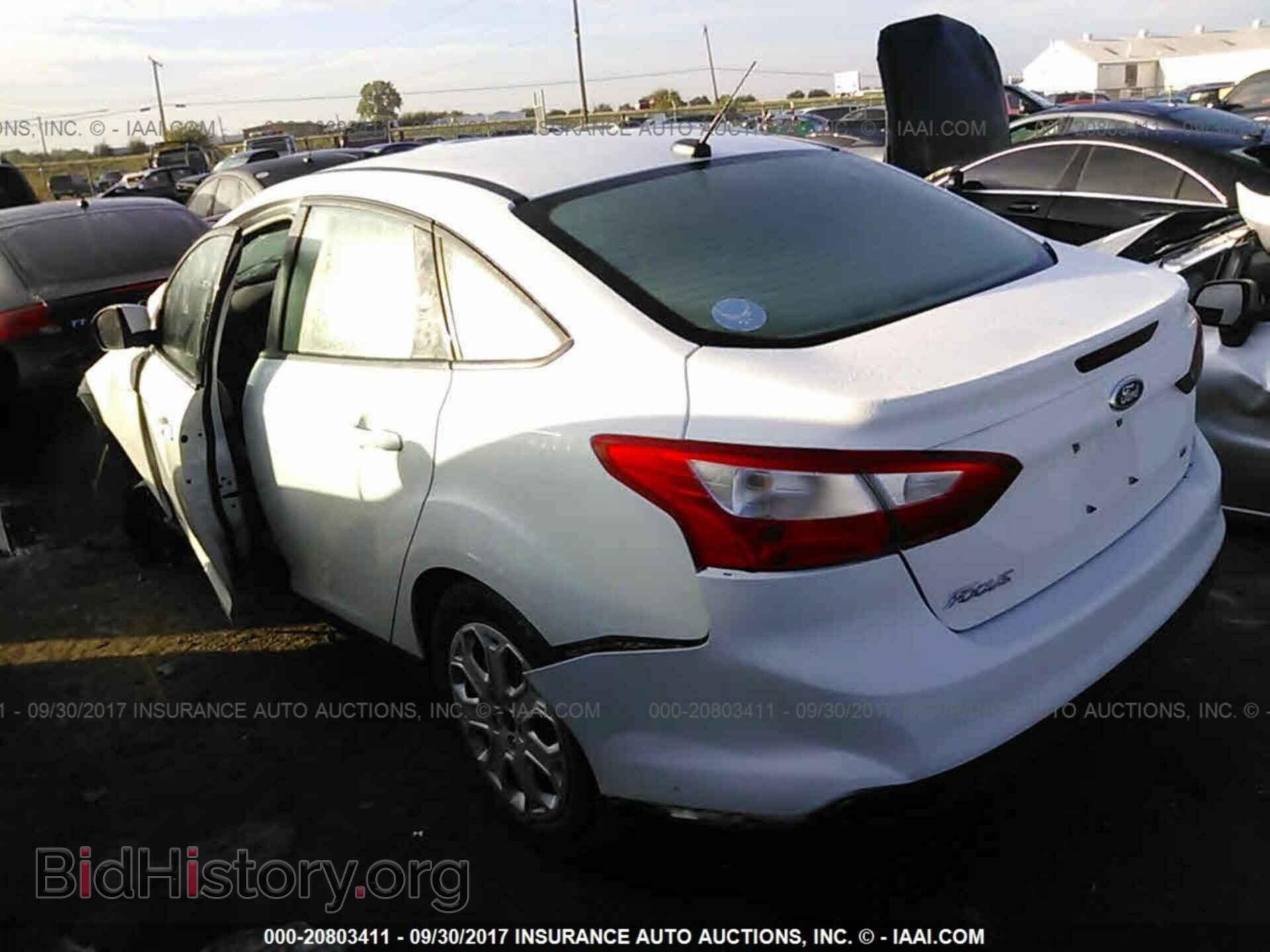 2012 Ford Focus - VIN: 1FAHP3F29CL355248 - Photo 3