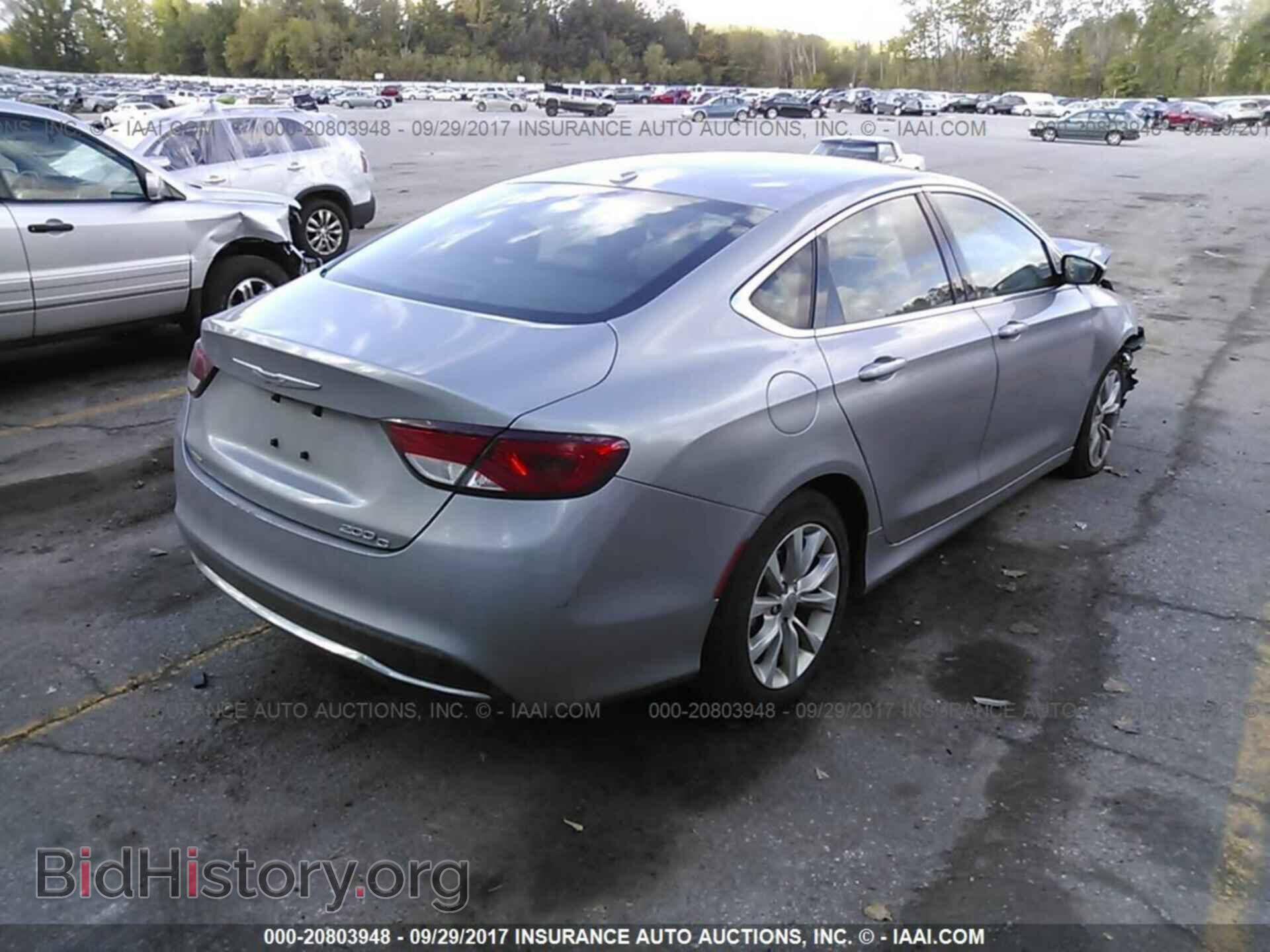 2015 Chrysler 200 - VIN: 1C3CCCCB0FN612475 - Photo 4
